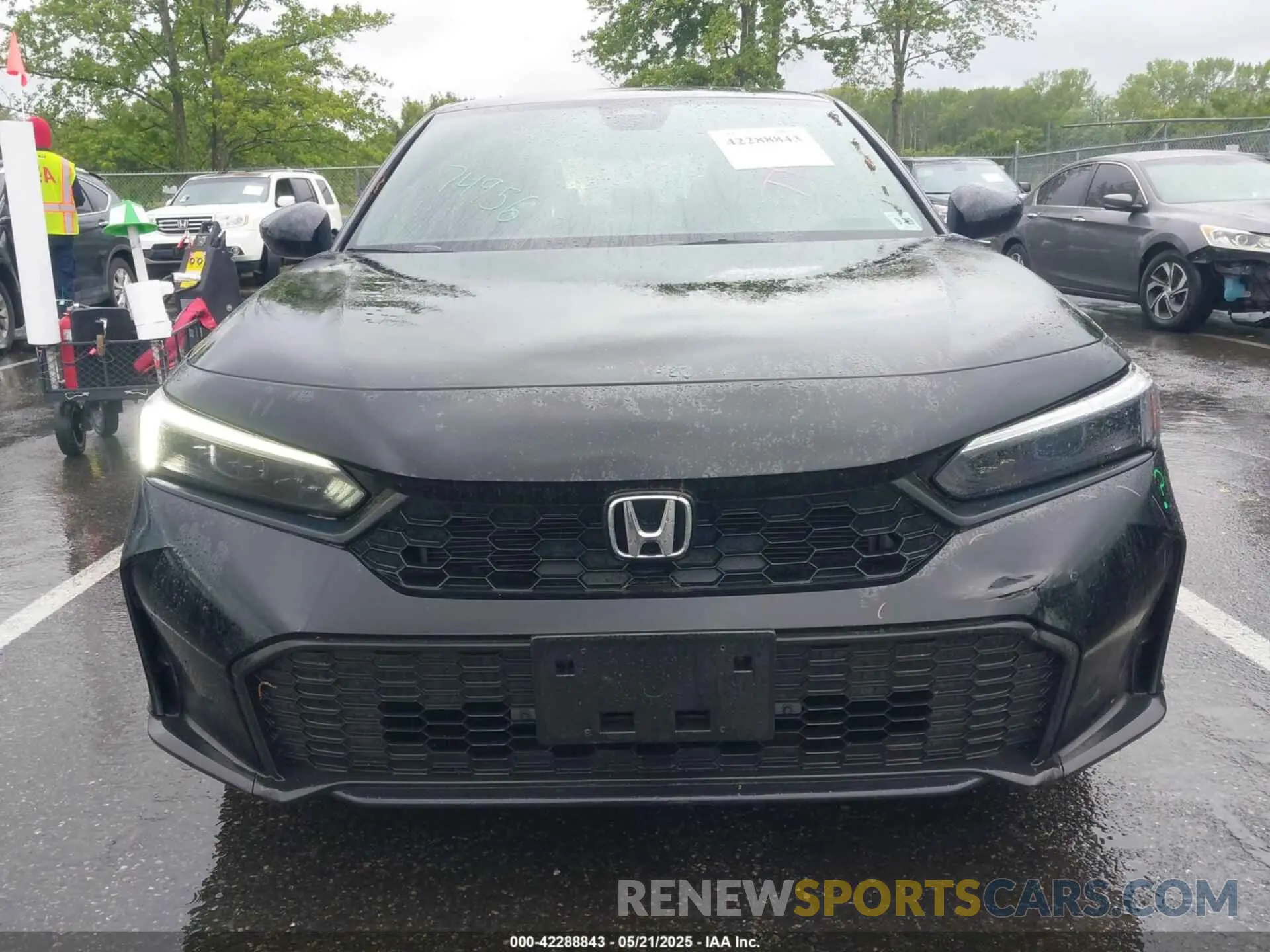 12 Photograph of a damaged car 2HGFE2F5XSH524329 HONDA CIVIC 2025