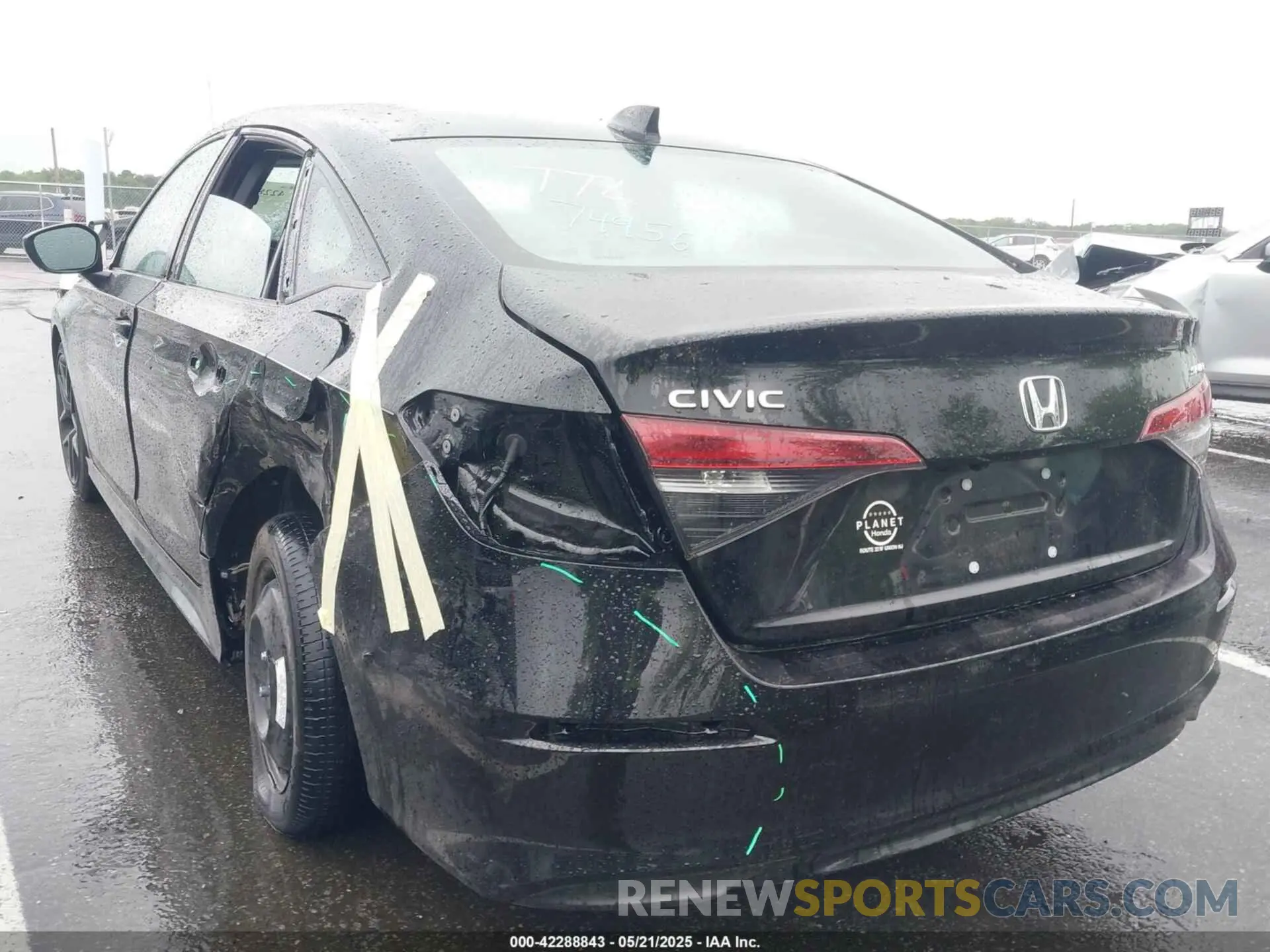 3 Photograph of a damaged car 2HGFE2F5XSH524329 HONDA CIVIC 2025