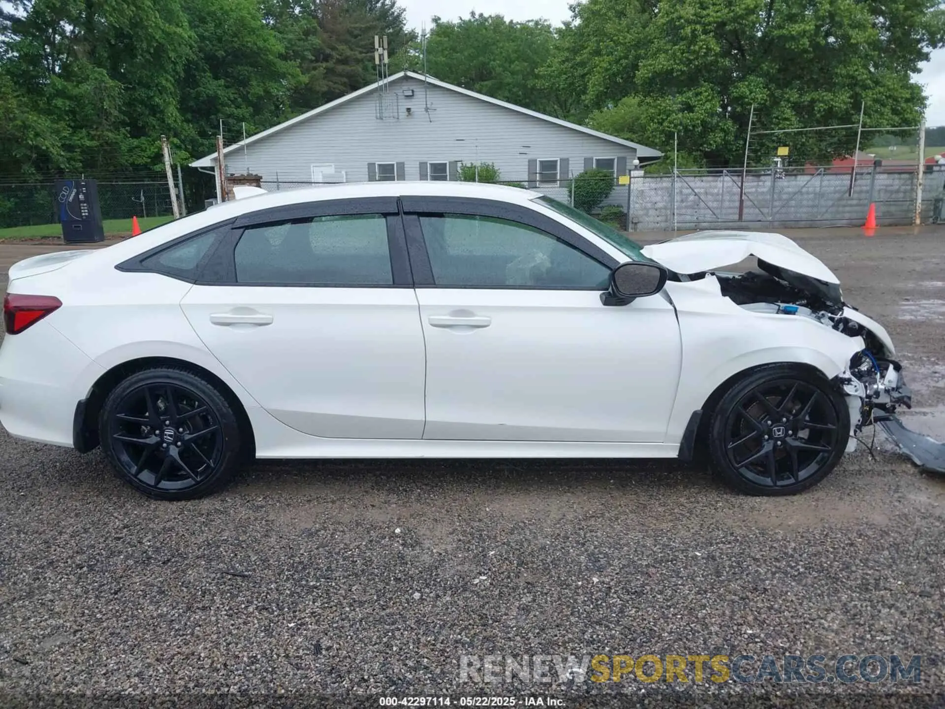 14 Photograph of a damaged car 2HGFE2F5XSH525545 HONDA CIVIC 2025