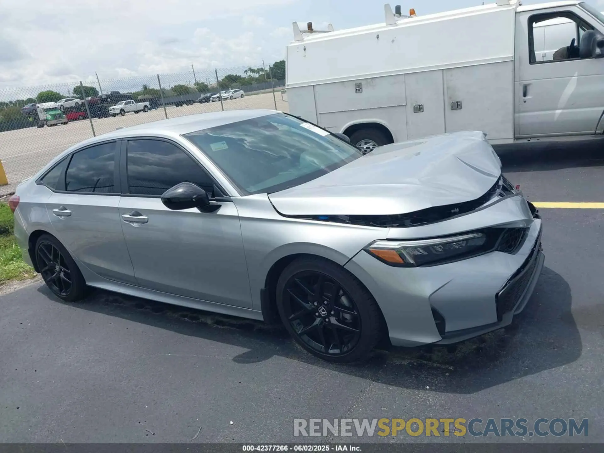 1 Photograph of a damaged car 2HGFE2F5XSH534505 HONDA CIVIC 2025