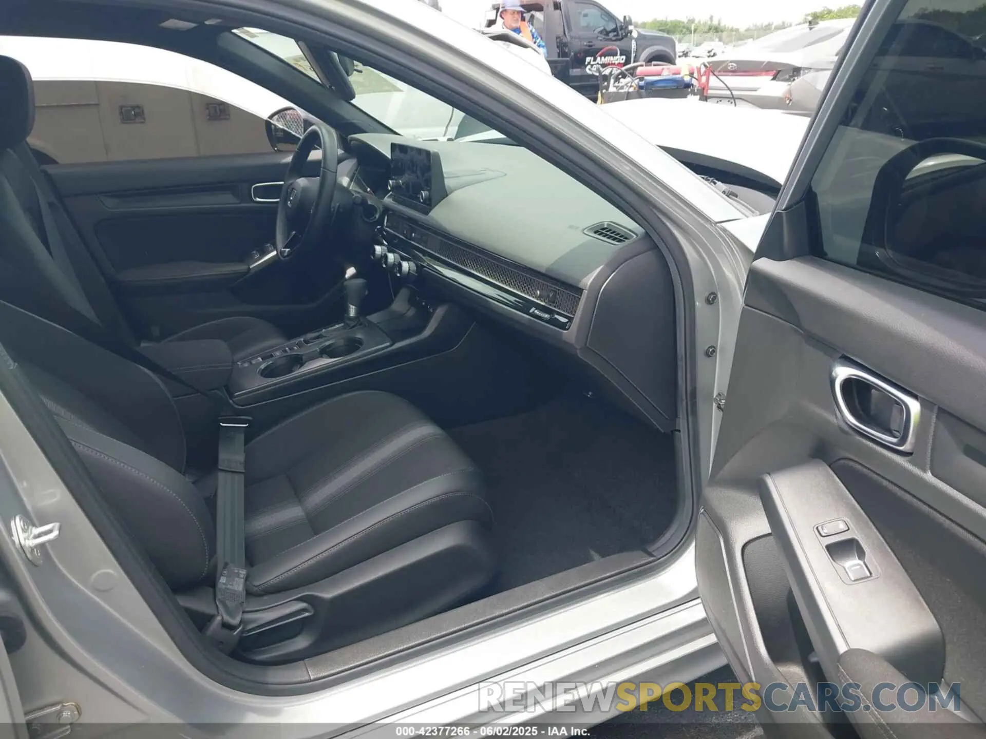 5 Photograph of a damaged car 2HGFE2F5XSH534505 HONDA CIVIC 2025