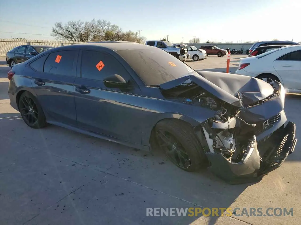 4 Photograph of a damaged car 2HGFE2F5XSH538683 HONDA CIVIC 2025