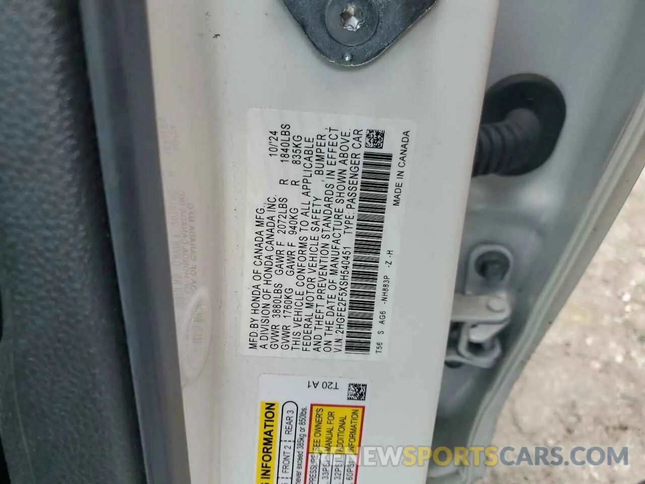 12 Photograph of a damaged car 2HGFE2F5XSH540451 HONDA CIVIC 2025