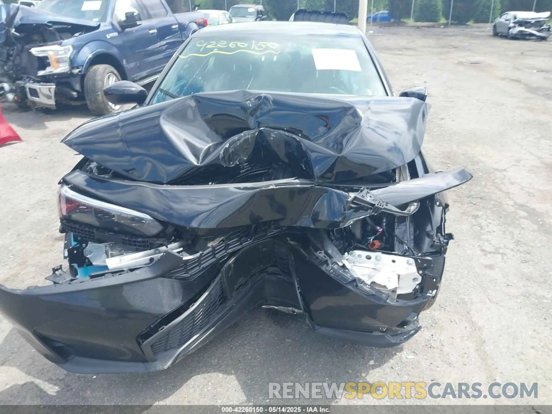 11 Photograph of a damaged car 2HGFE2F5XSH542314 HONDA CIVIC 2025