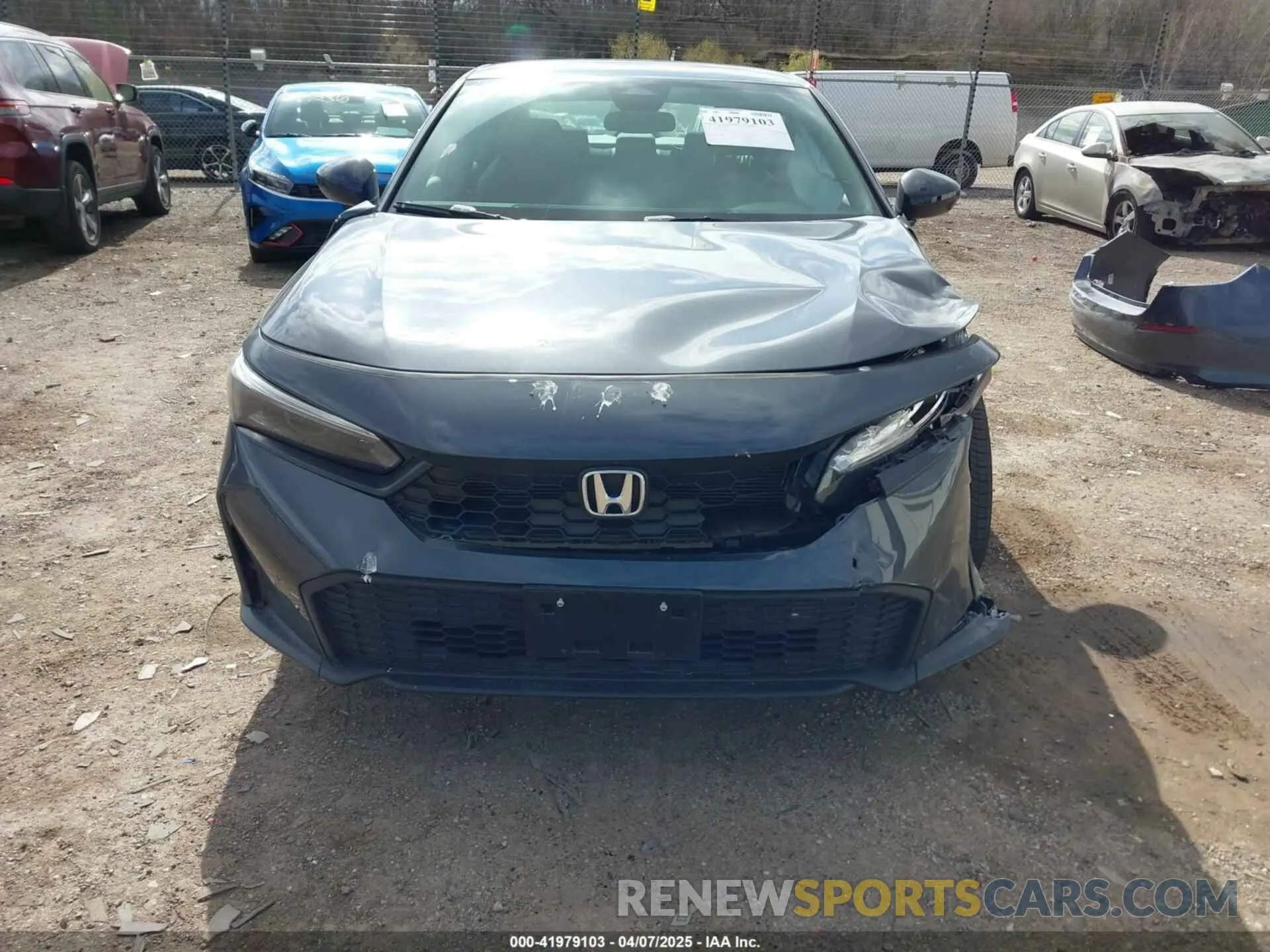 13 Photograph of a damaged car 2HGFE2F5XSH561073 HONDA CIVIC 2025
