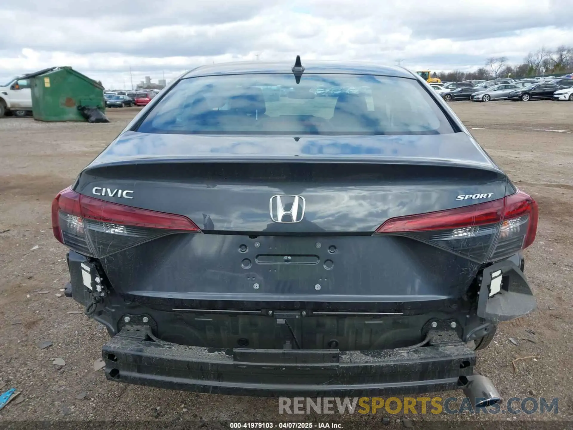 17 Photograph of a damaged car 2HGFE2F5XSH561073 HONDA CIVIC 2025