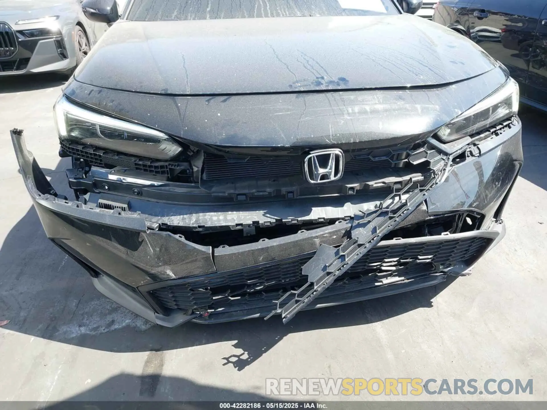 18 Photograph of a damaged car 2HGFE2F5XSH563549 HONDA CIVIC 2025