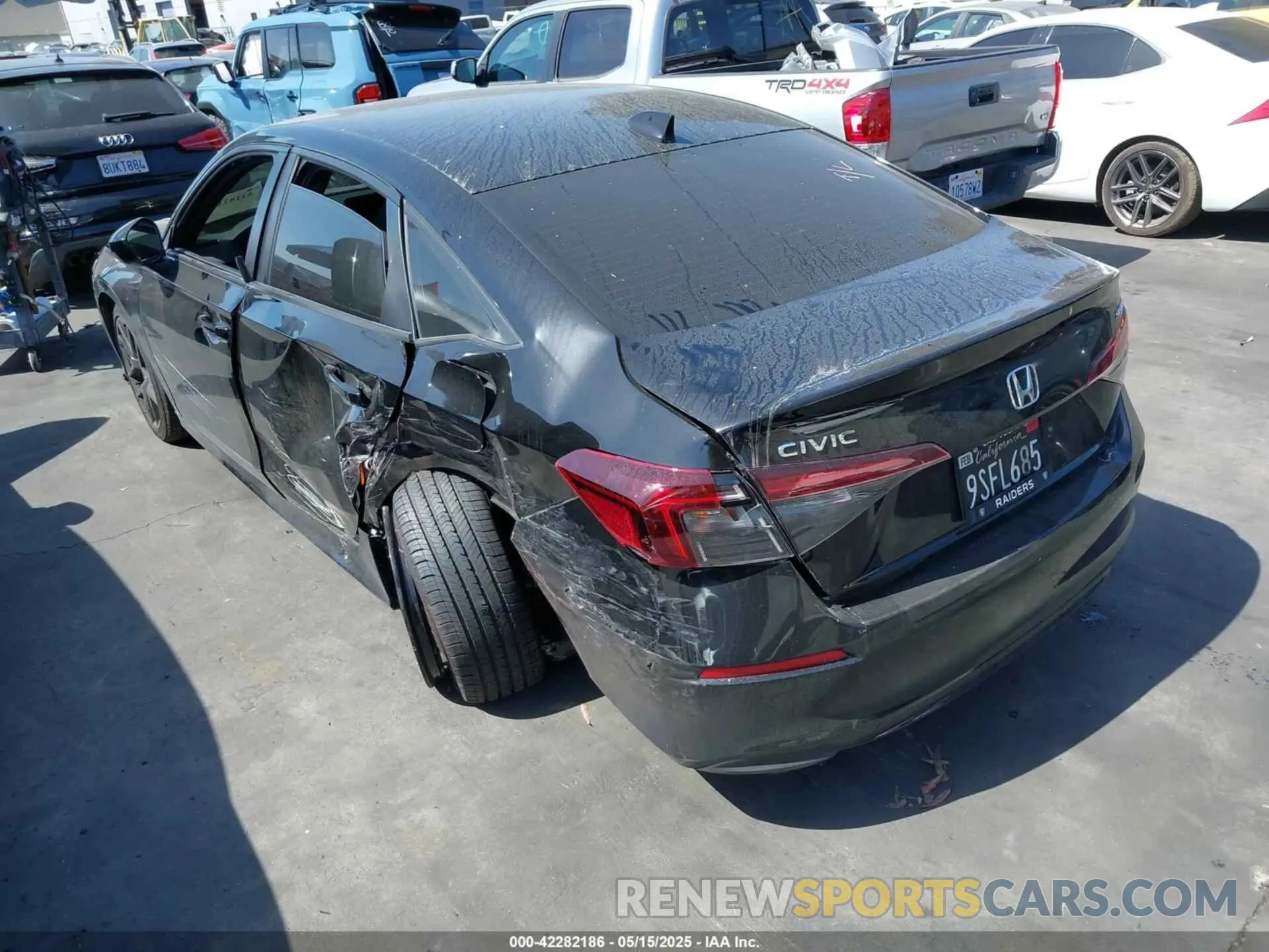 3 Photograph of a damaged car 2HGFE2F5XSH563549 HONDA CIVIC 2025
