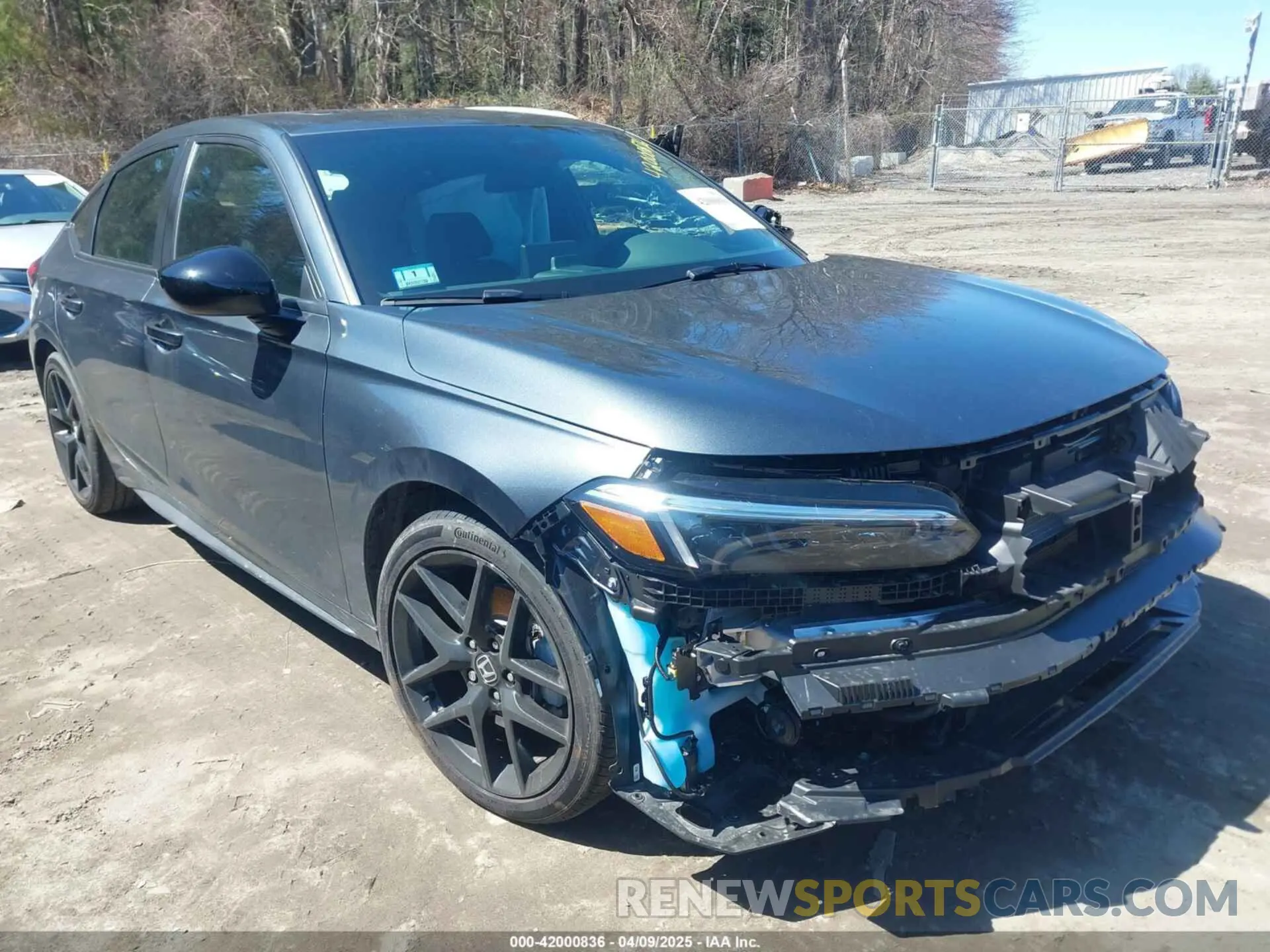 1 Photograph of a damaged car 19XFL4H81SE008332 HONDA CIVIC  HYBRID 2025