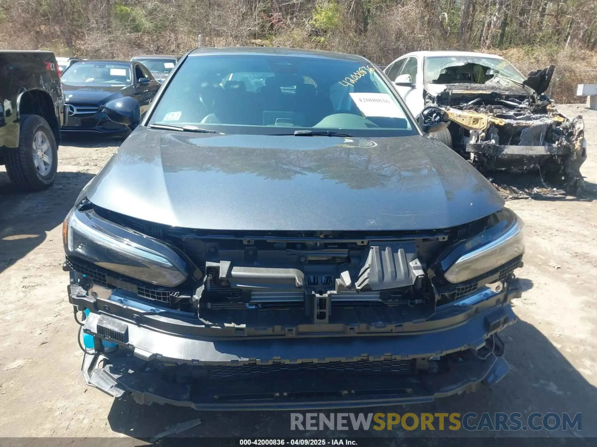 11 Photograph of a damaged car 19XFL4H81SE008332 HONDA CIVIC  HYBRID 2025