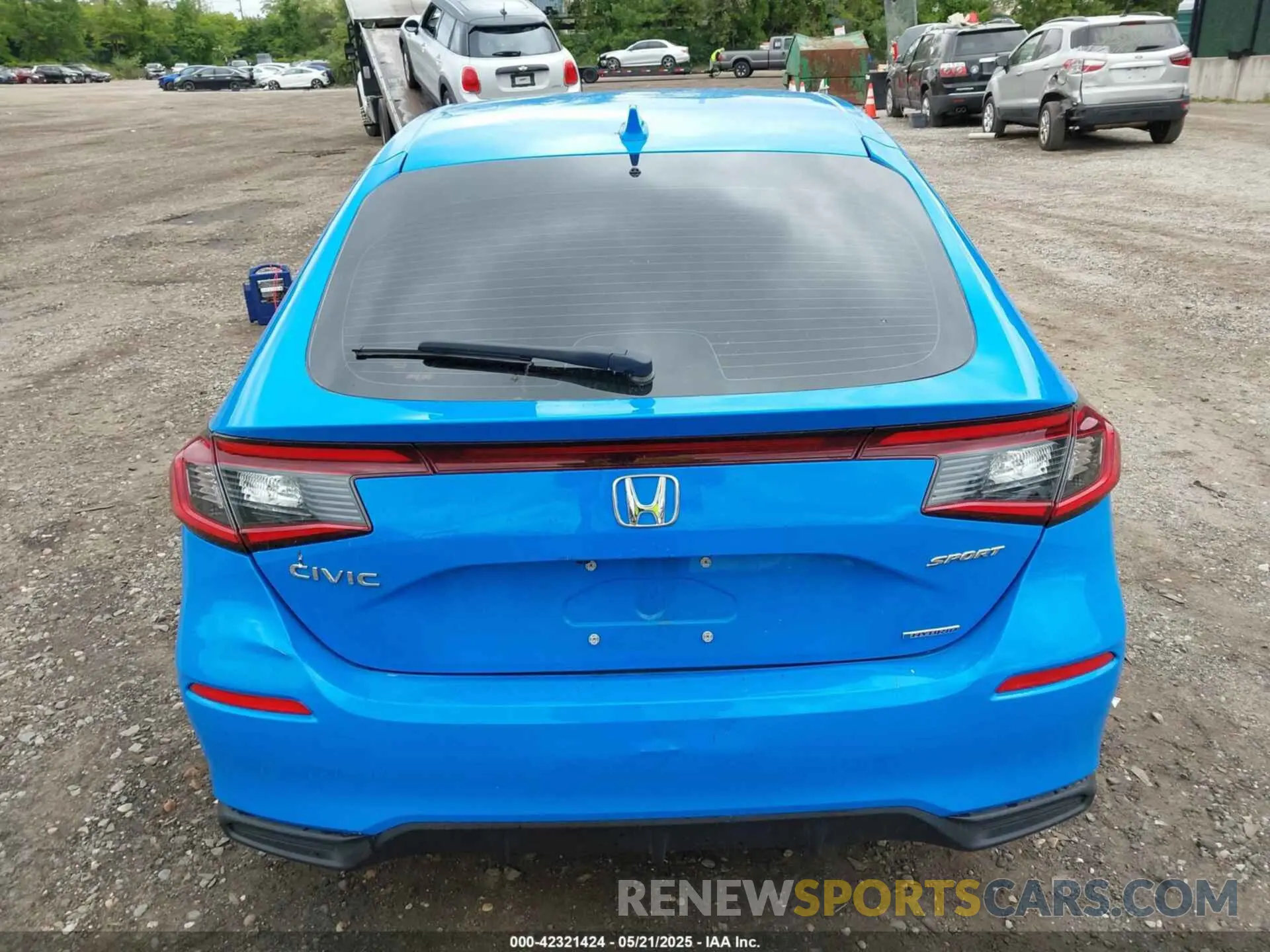 16 Photograph of a damaged car 19XFL4H85SE006857 HONDA CIVIC HYBRID 2025