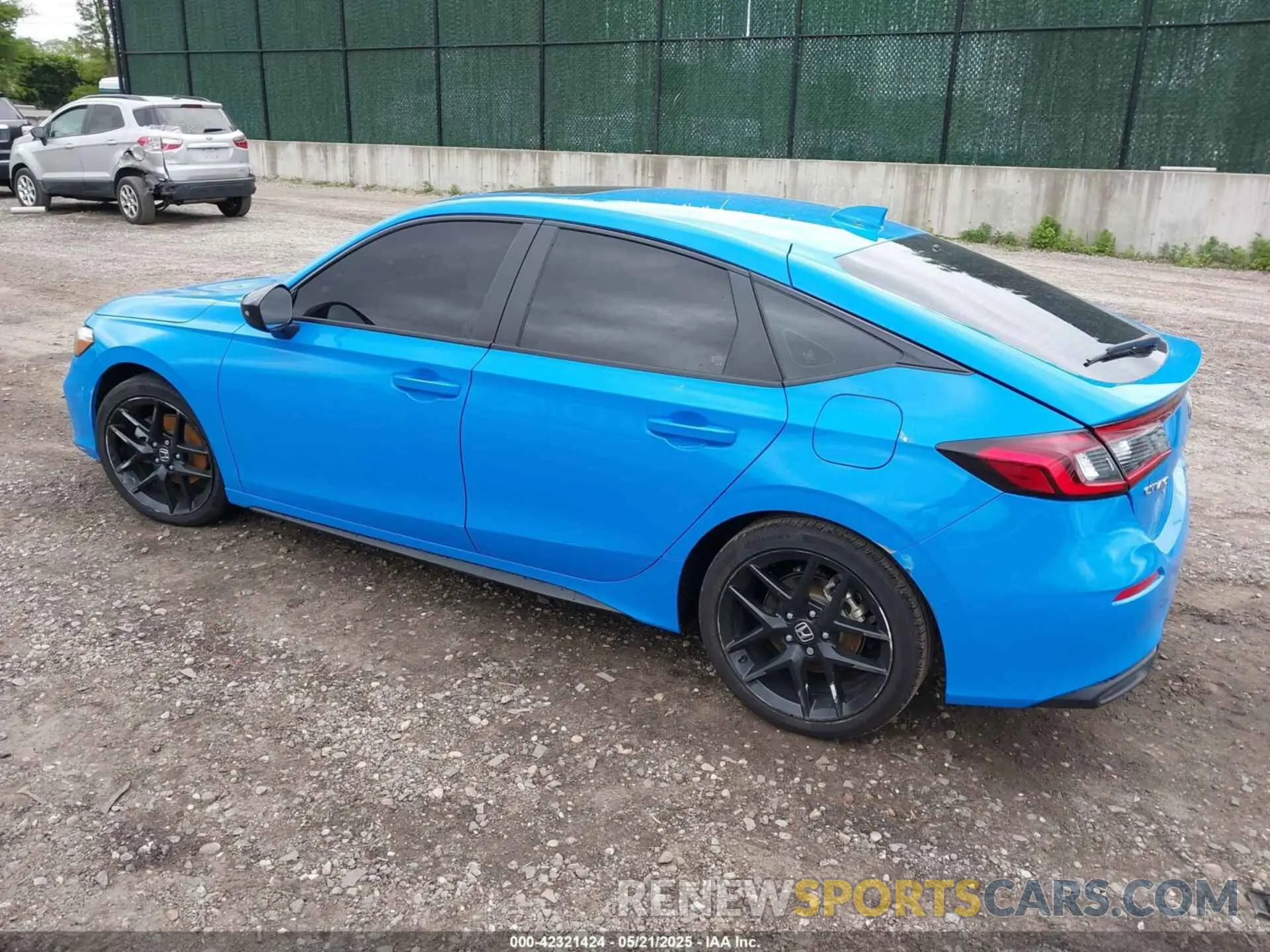 3 Photograph of a damaged car 19XFL4H85SE006857 HONDA CIVIC HYBRID 2025