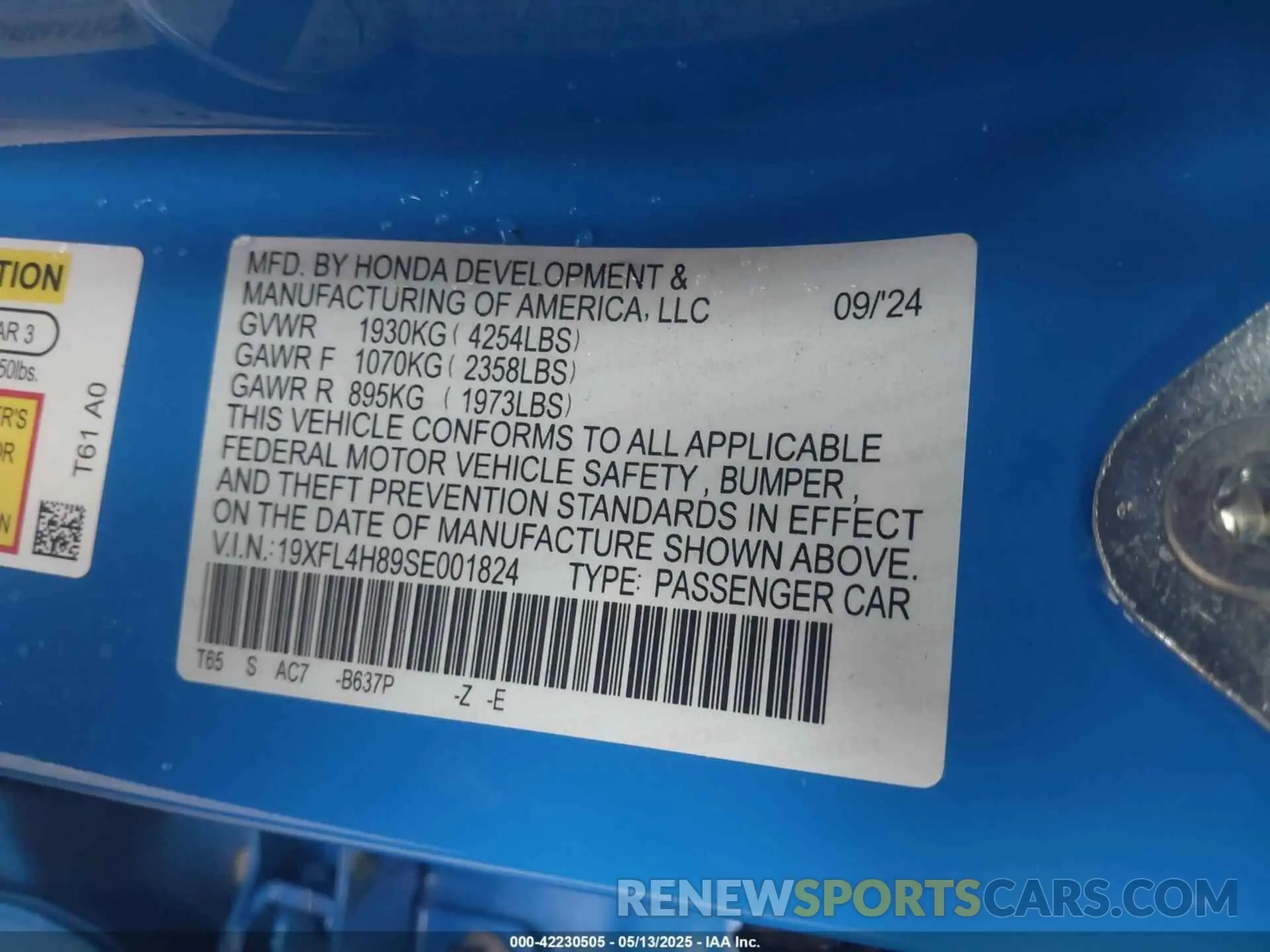 9 Photograph of a damaged car 19XFL4H89SE001824 HONDA CIVIC HYBRID 2025