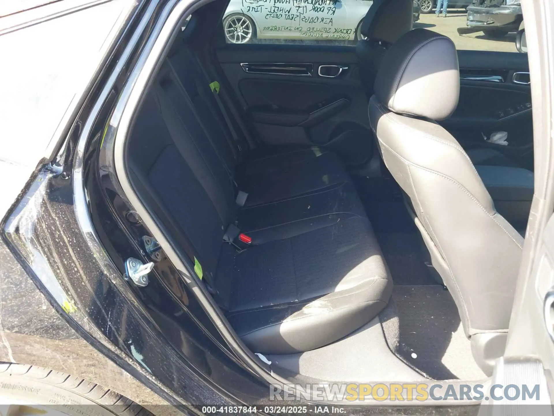 8 Photograph of a damaged car 19XFL4H90SE004362 HONDA CIVIC  HYBRID 2025