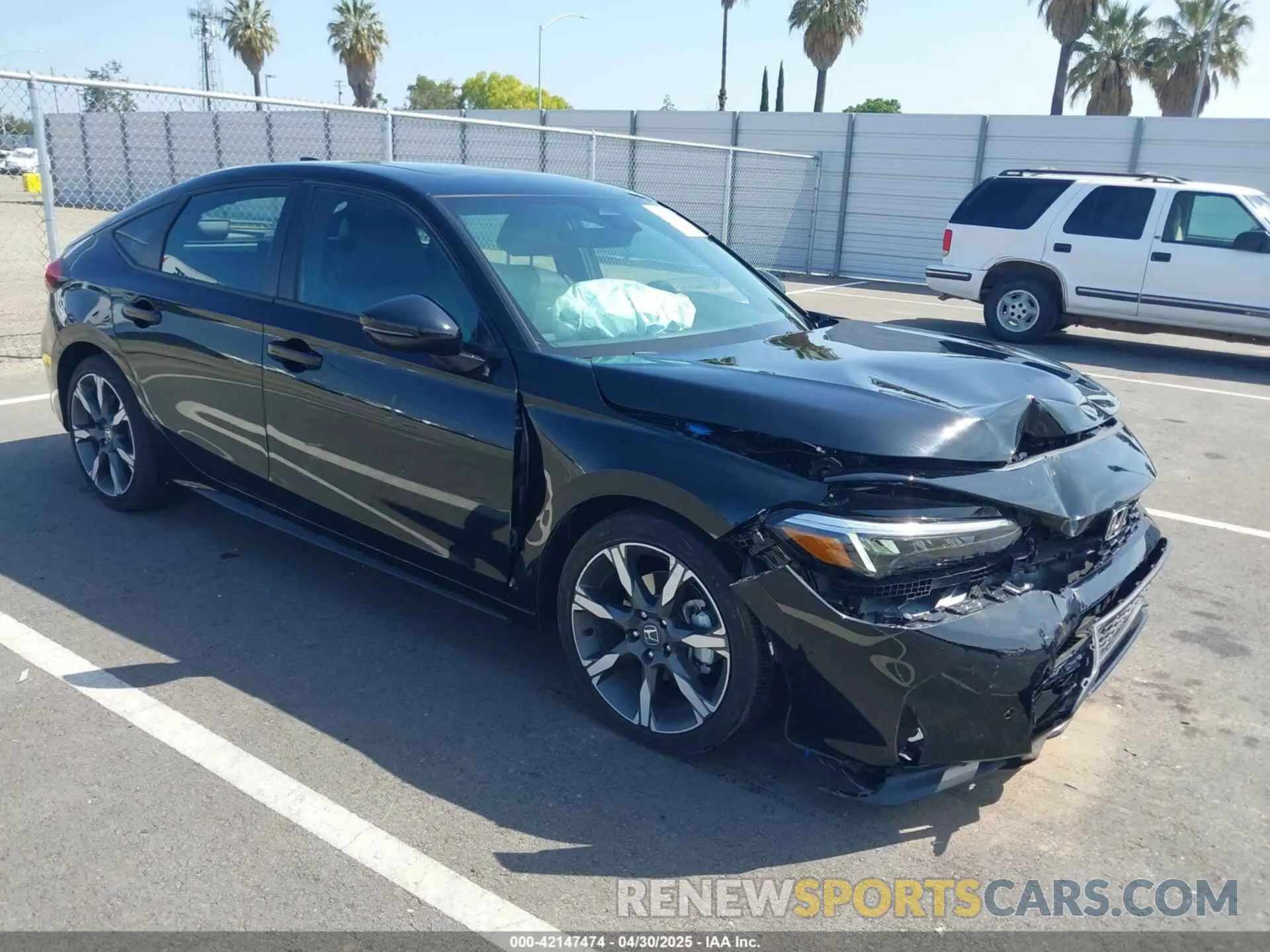 1 Photograph of a damaged car 19XFL4H91SE002510 HONDA CIVIC  HYBRID 2025