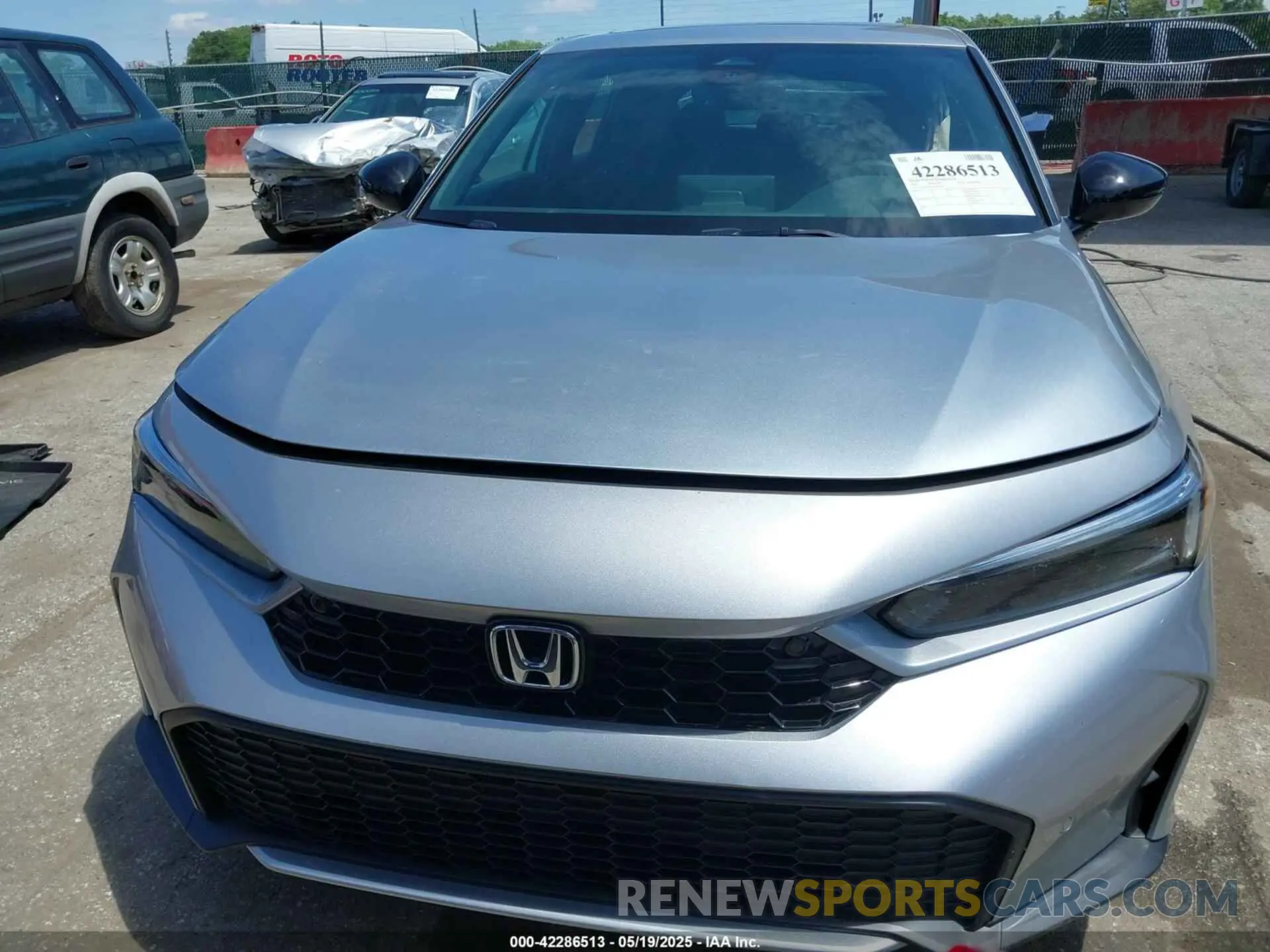 12 Photograph of a damaged car 19XFL4H99SE001654 HONDA CIVIC HYBRID 2025