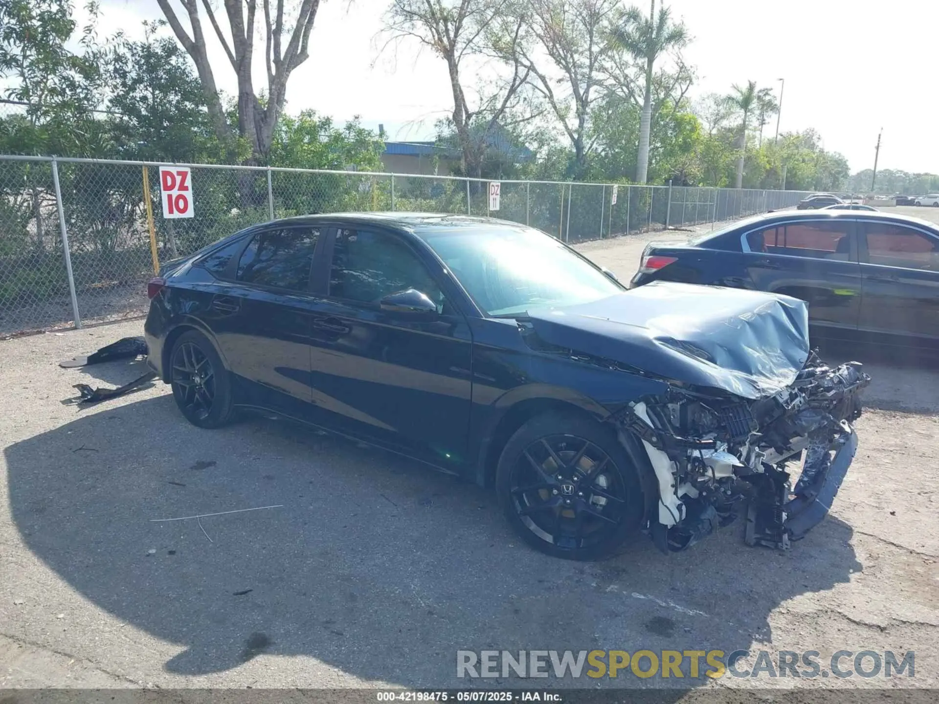 1 Photograph of a damaged car 2HGFE4F80SH316661 HONDA CIVIC  HYBRID 2025