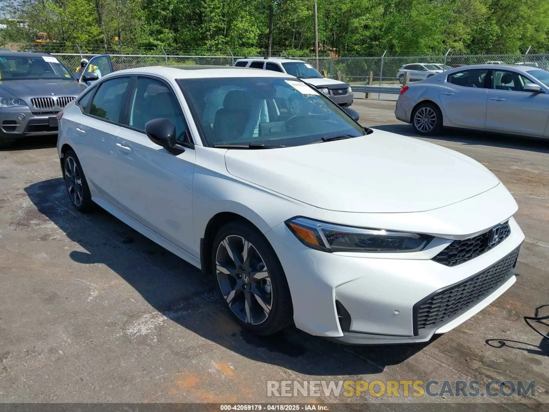 1 Photograph of a damaged car 2HGFE4F81SH326664 HONDA CIVIC  HYBRID 2025