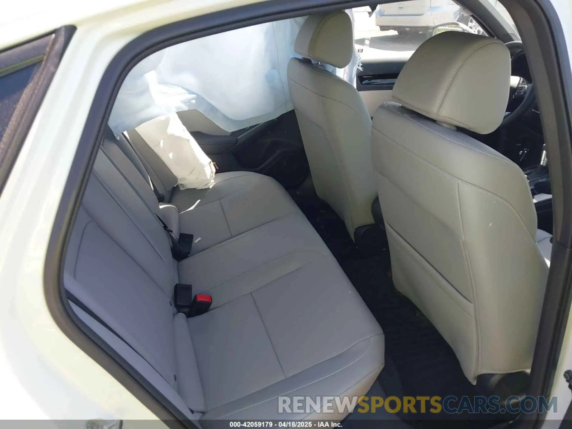 8 Photograph of a damaged car 2HGFE4F81SH326664 HONDA CIVIC  HYBRID 2025