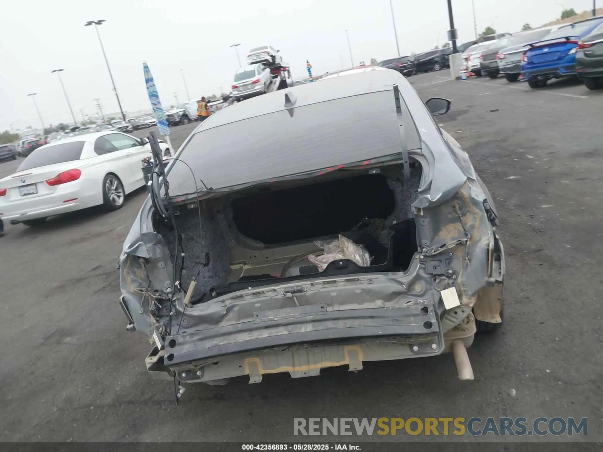 17 Photograph of a damaged car 2HGFE4F82SH301790 HONDA CIVIC HYBRID 2025