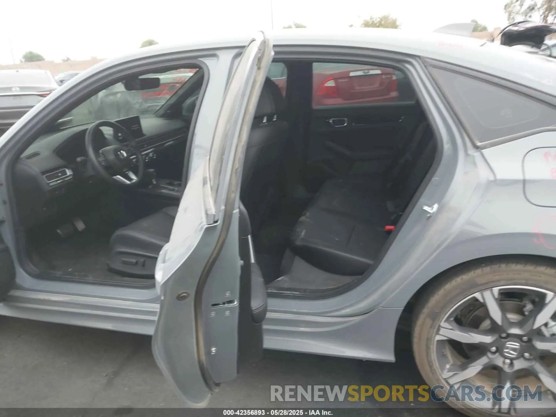 8 Photograph of a damaged car 2HGFE4F82SH301790 HONDA CIVIC HYBRID 2025