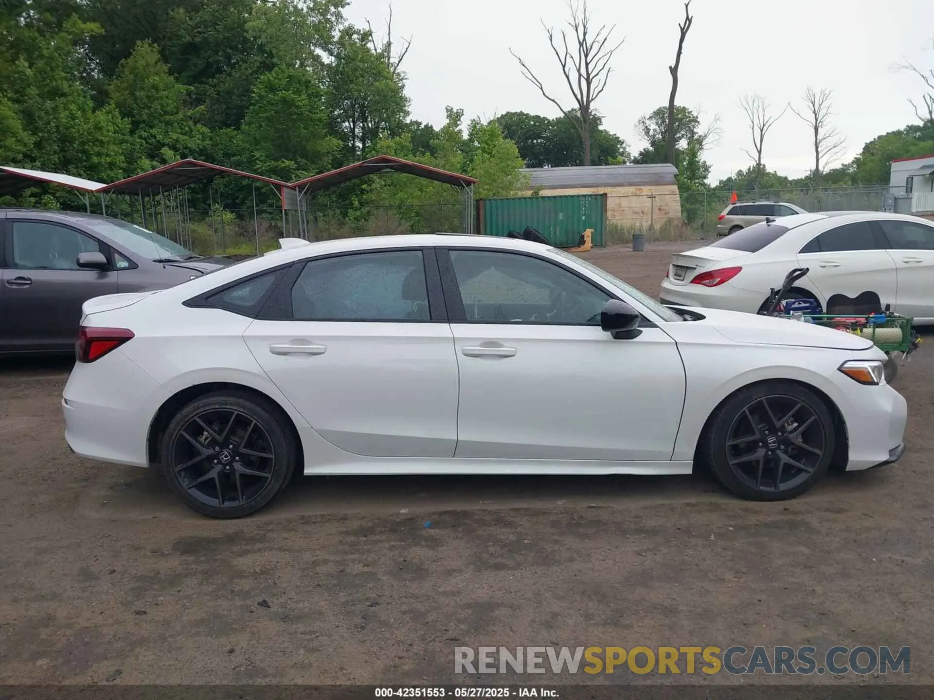 13 Photograph of a damaged car 2HGFE4F82SH316855 HONDA CIVIC HYBRID 2025