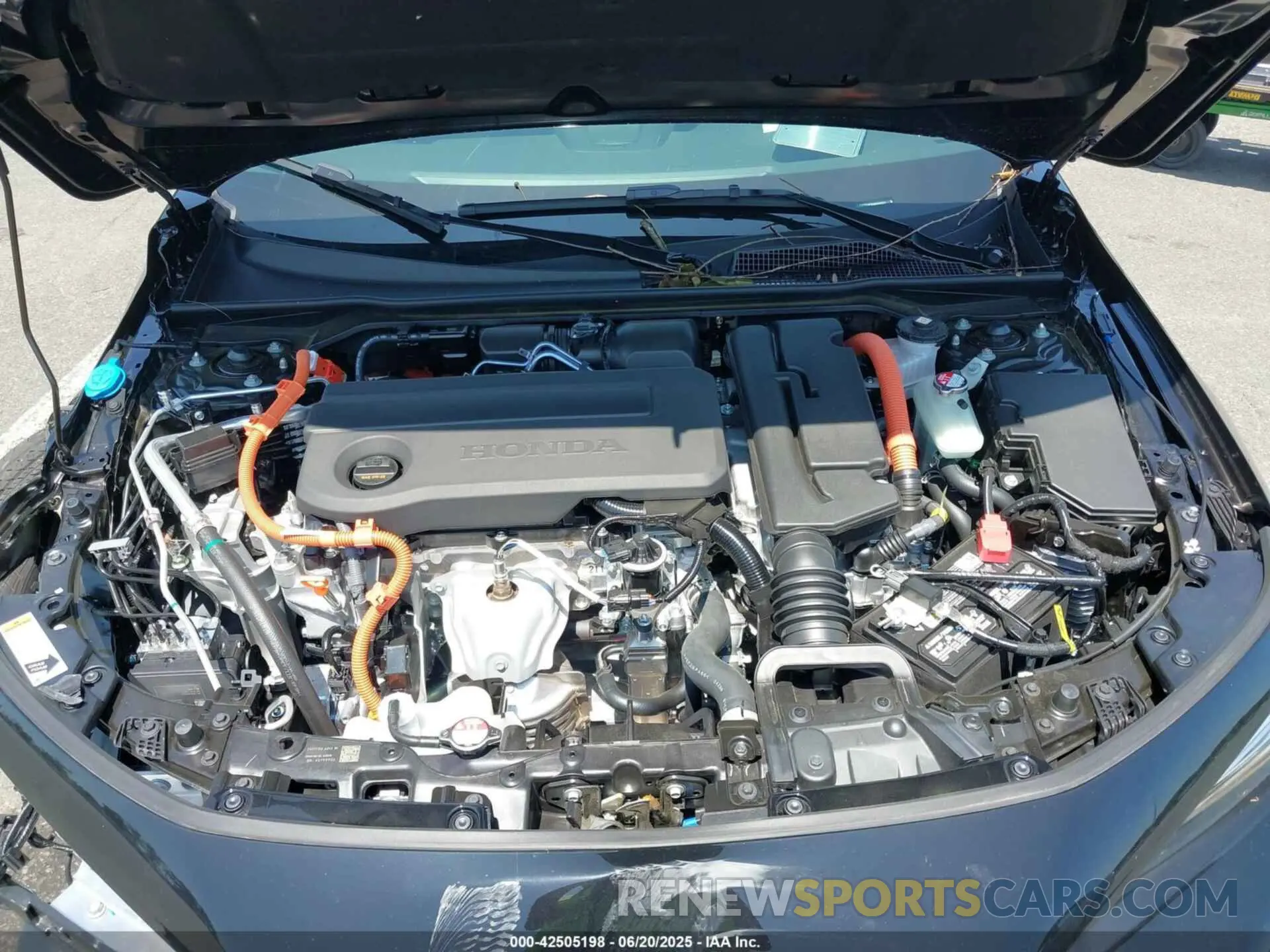 10 Photograph of a damaged car 2HGFE4F83SH340324 HONDA CIVIC HYBRID 2025
