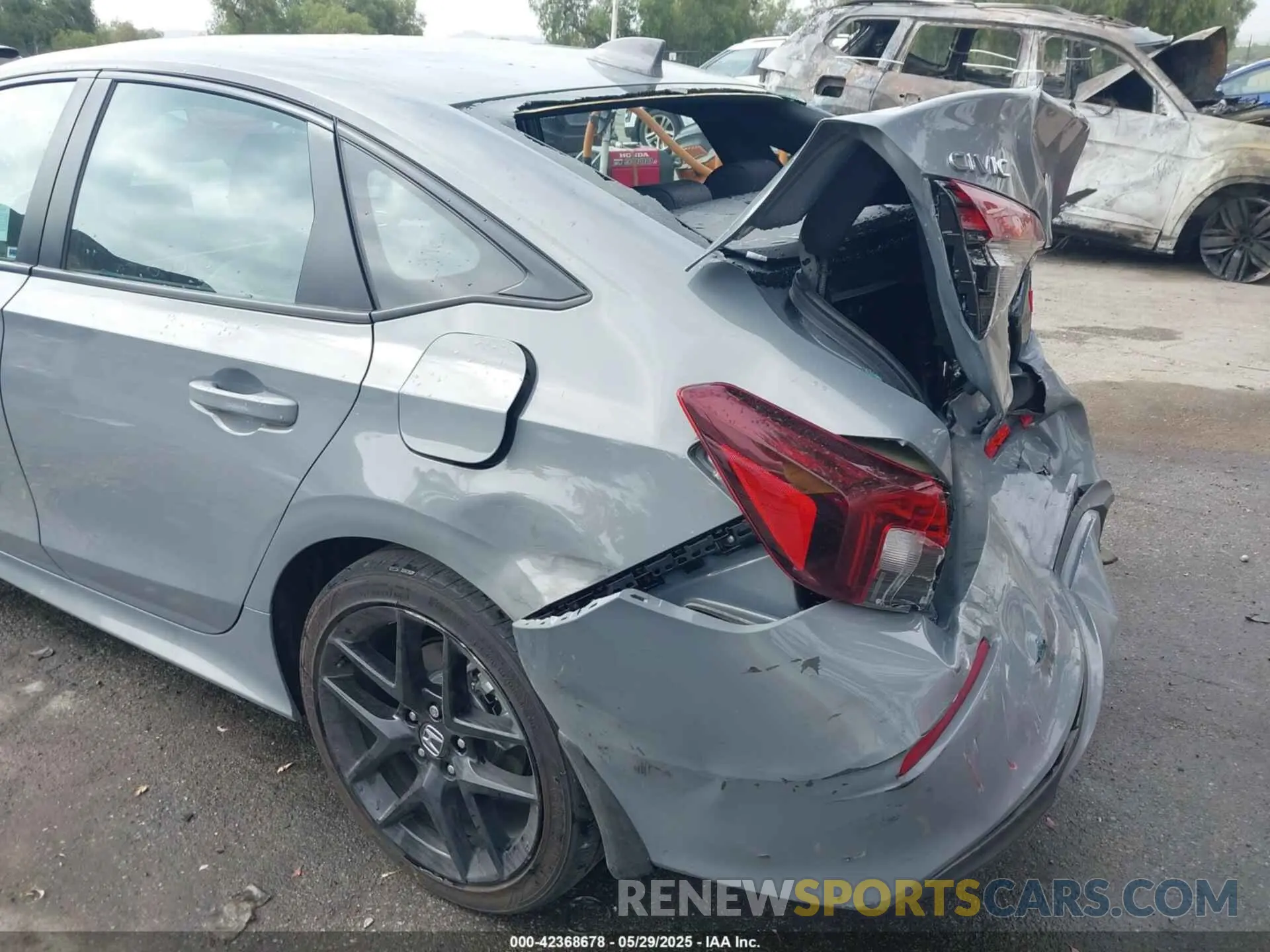 6 Photograph of a damaged car 2HGFE4F85SH327526 HONDA CIVIC HYBRID 2025