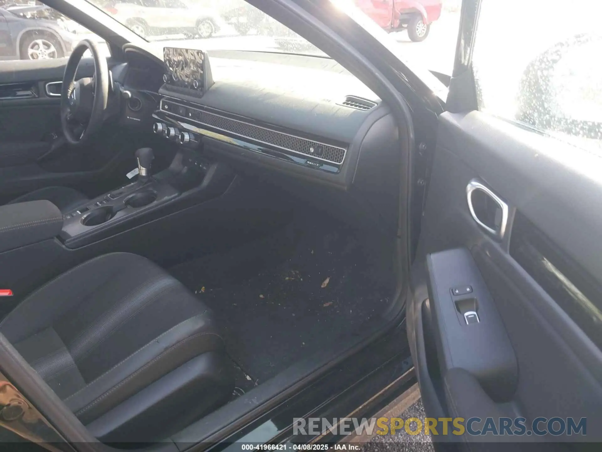 5 Photograph of a damaged car 2HGFE4F86SH322626 HONDA CIVIC  HYBRID 2025