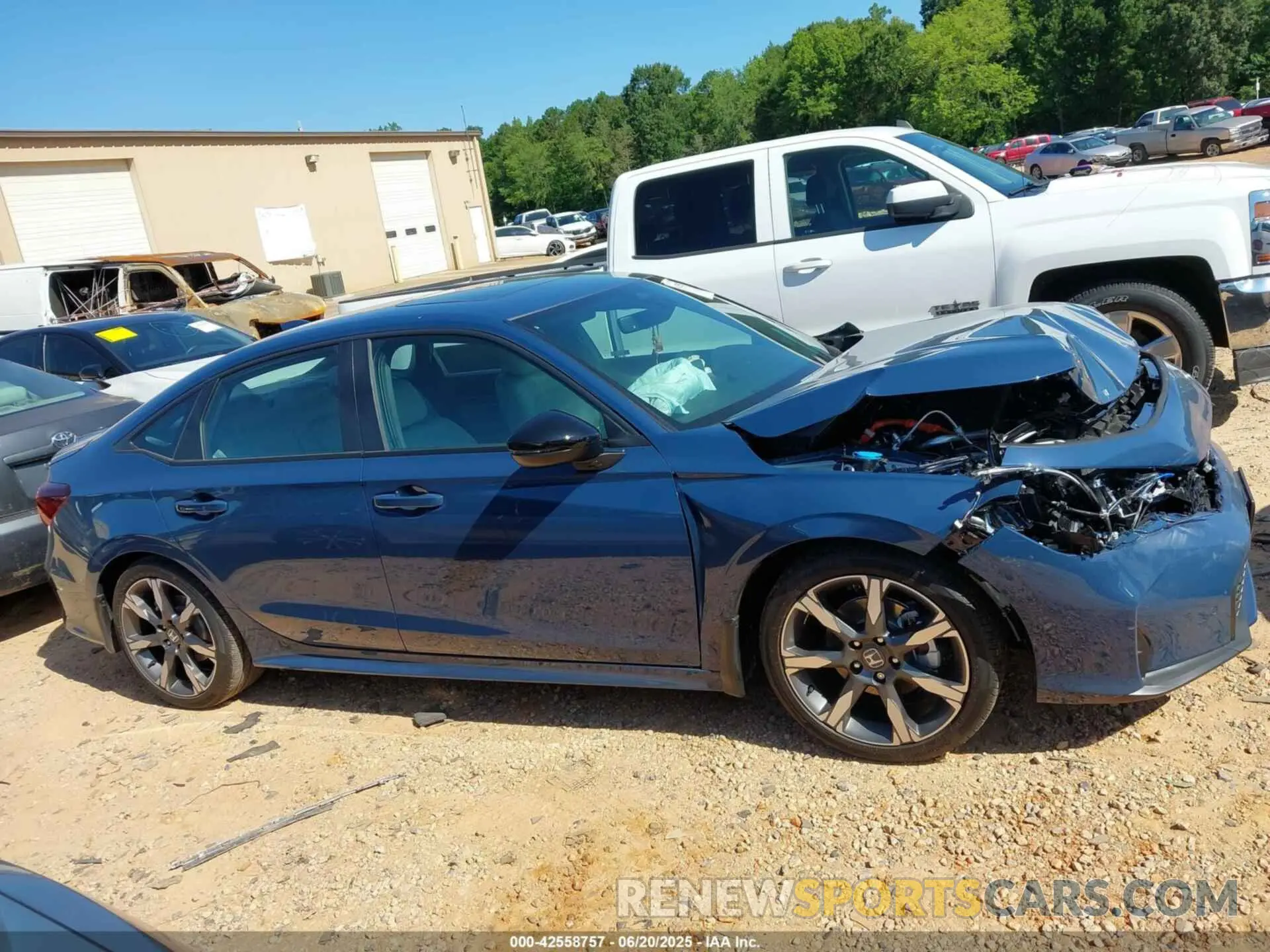 13 Photograph of a damaged car 2HGFE4F86SH348076 HONDA CIVIC HYBRID 2025