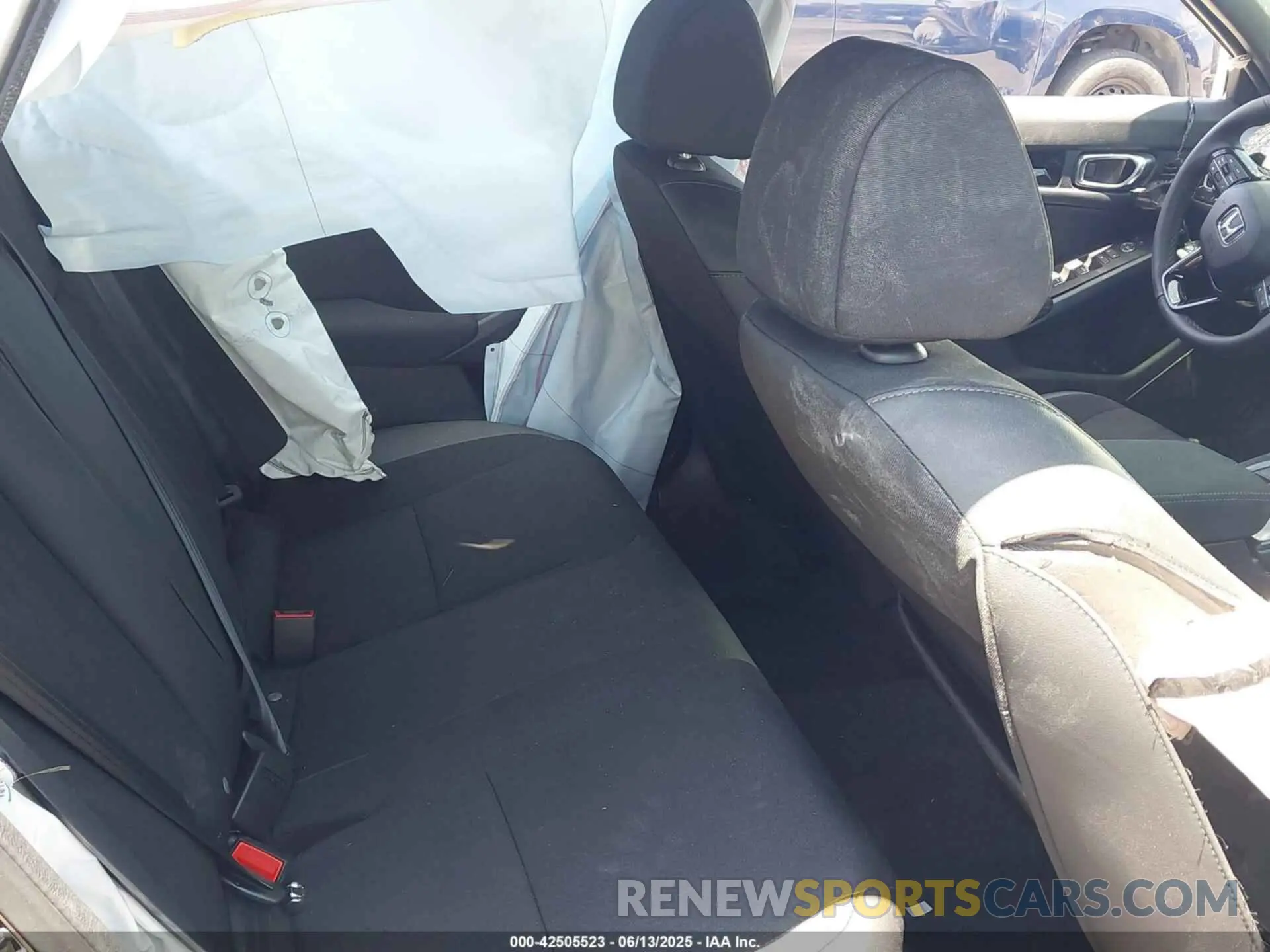8 Photograph of a damaged car 2HGFE4F86SH350104 HONDA CIVIC HYBRID 2025