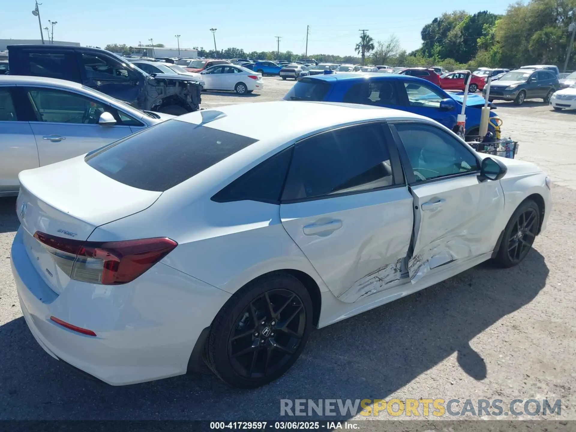 13 Photograph of a damaged car 2HGFE4F87SH301266 HONDA CIVIC  HYBRID 2025