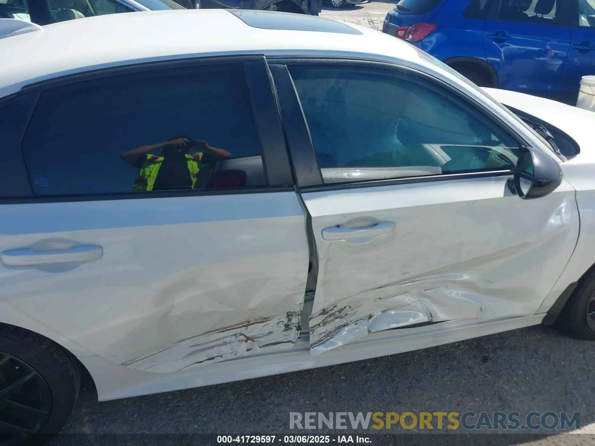 6 Photograph of a damaged car 2HGFE4F87SH301266 HONDA CIVIC  HYBRID 2025