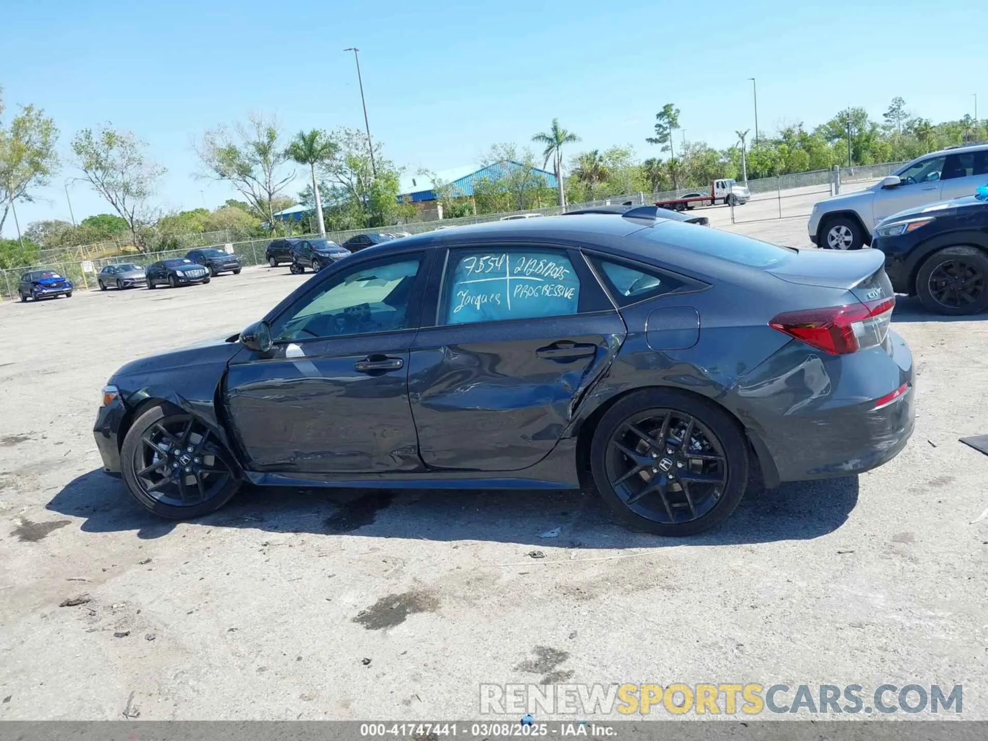 13 Photograph of a damaged car 2HGFE4F87SH329326 HONDA CIVIC  HYBRID 2025