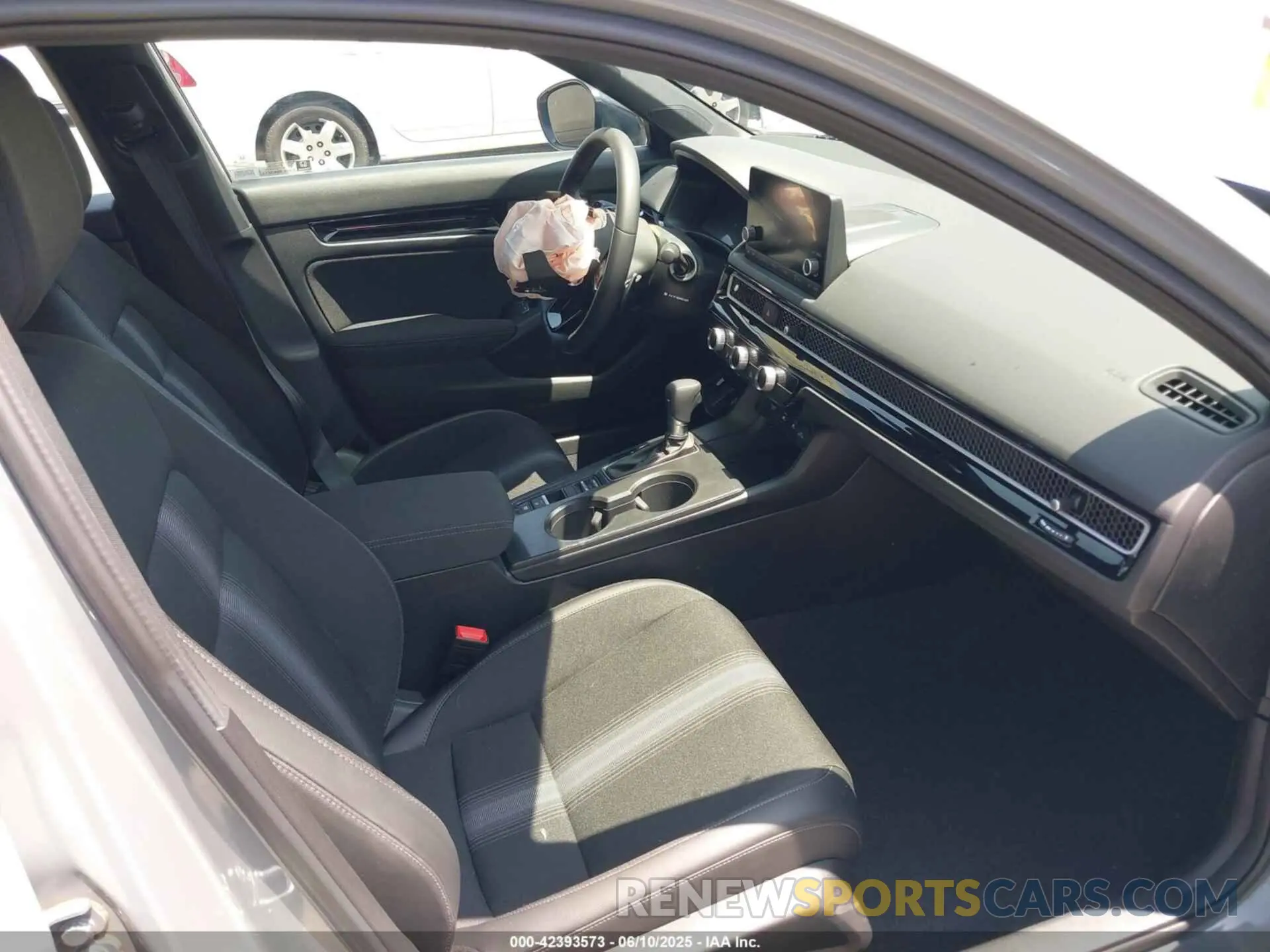 5 Photograph of a damaged car 2HGFE4F87SH332842 HONDA CIVIC HYBRID 2025