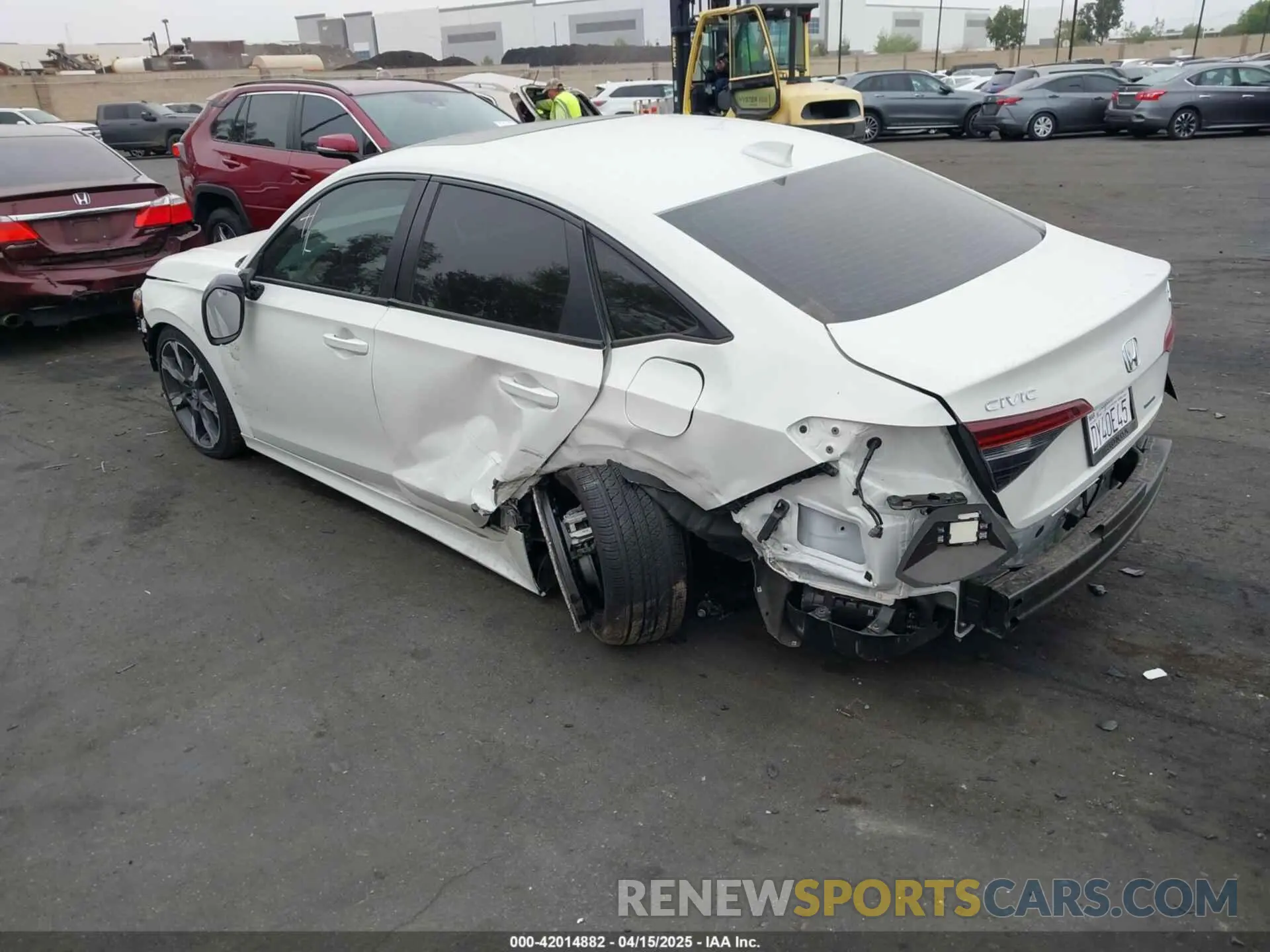 3 Photograph of a damaged car 2HGFE4F88SH314155 HONDA CIVIC  HYBRID 2025