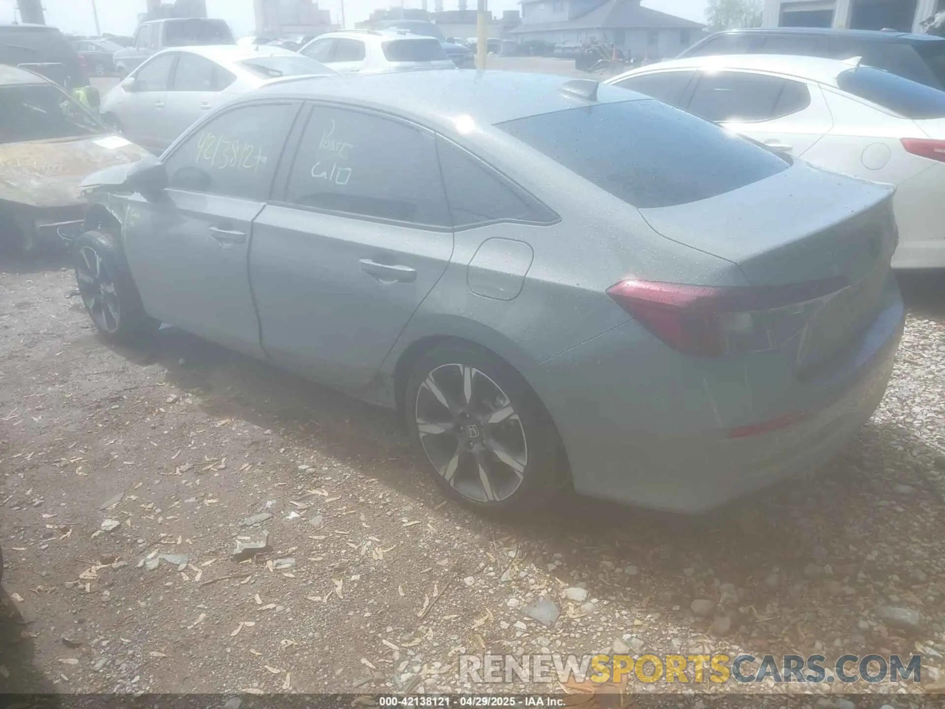 3 Photograph of a damaged car 2HGFE4F88SH314463 HONDA CIVIC  HYBRID 2025