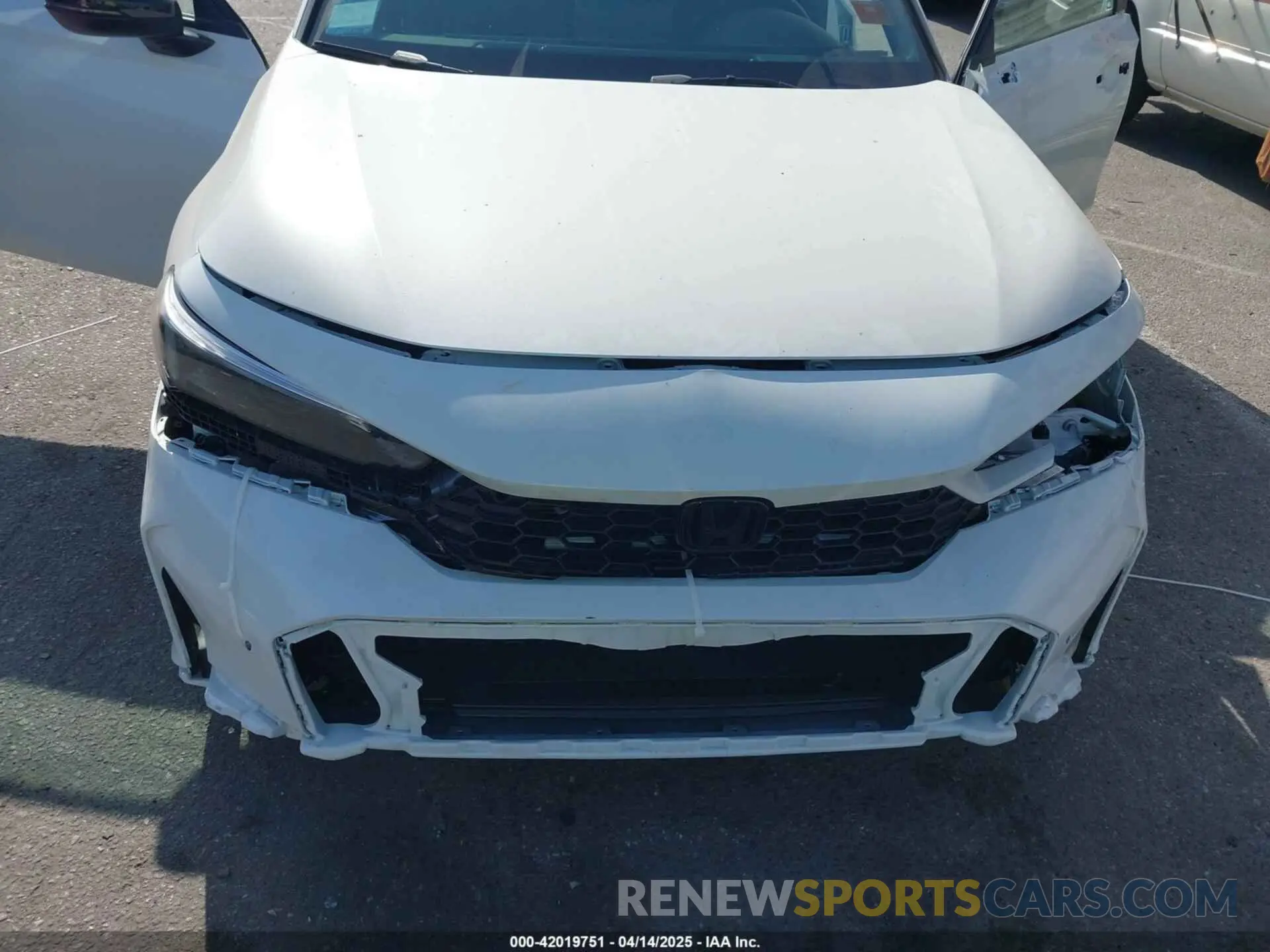 13 Photograph of a damaged car 2HGFE4F88SH318108 HONDA CIVIC  HYBRID 2025