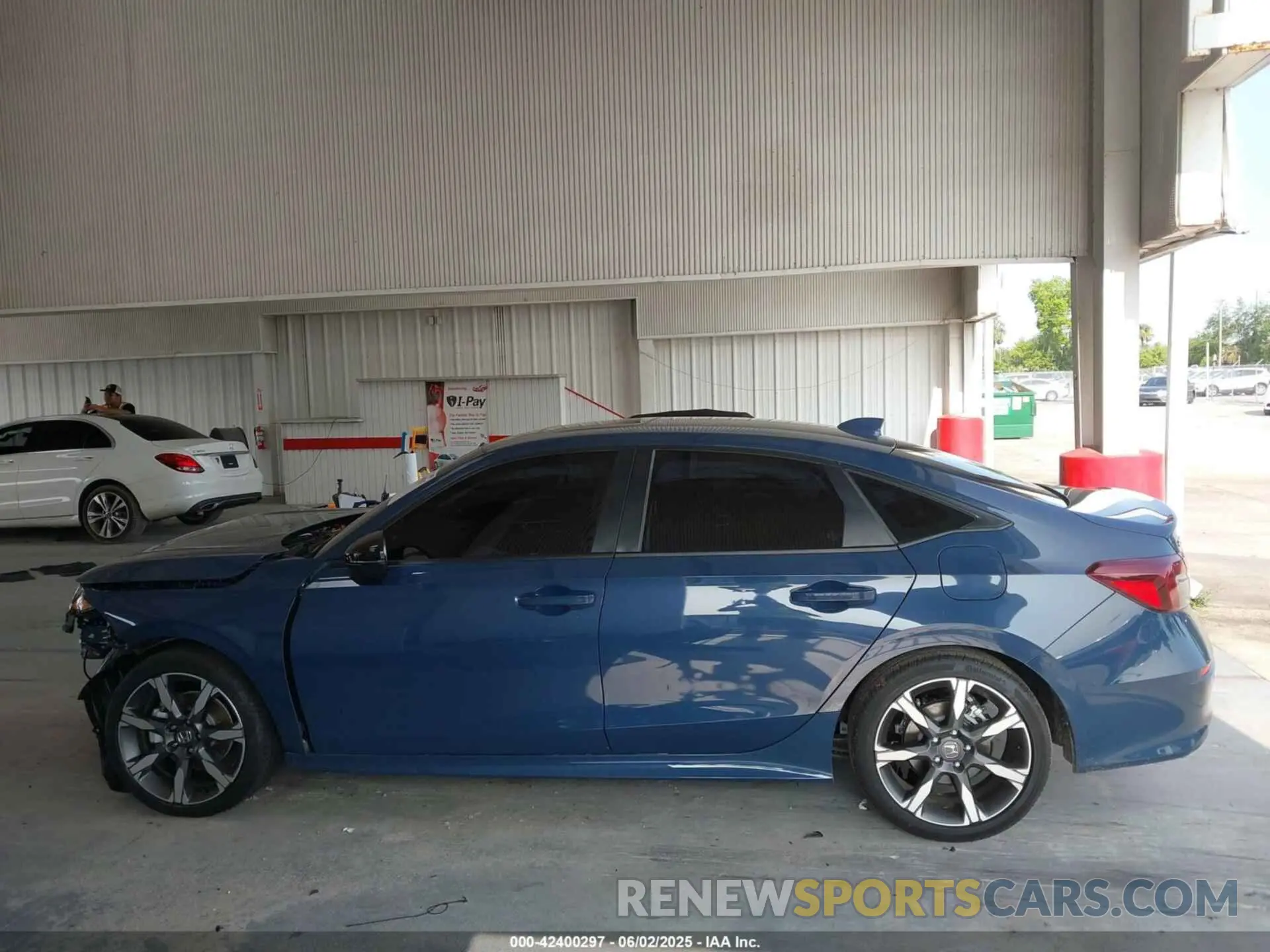 15 Photograph of a damaged car 2HGFE4F88SH323258 HONDA CIVIC HYBRID 2025