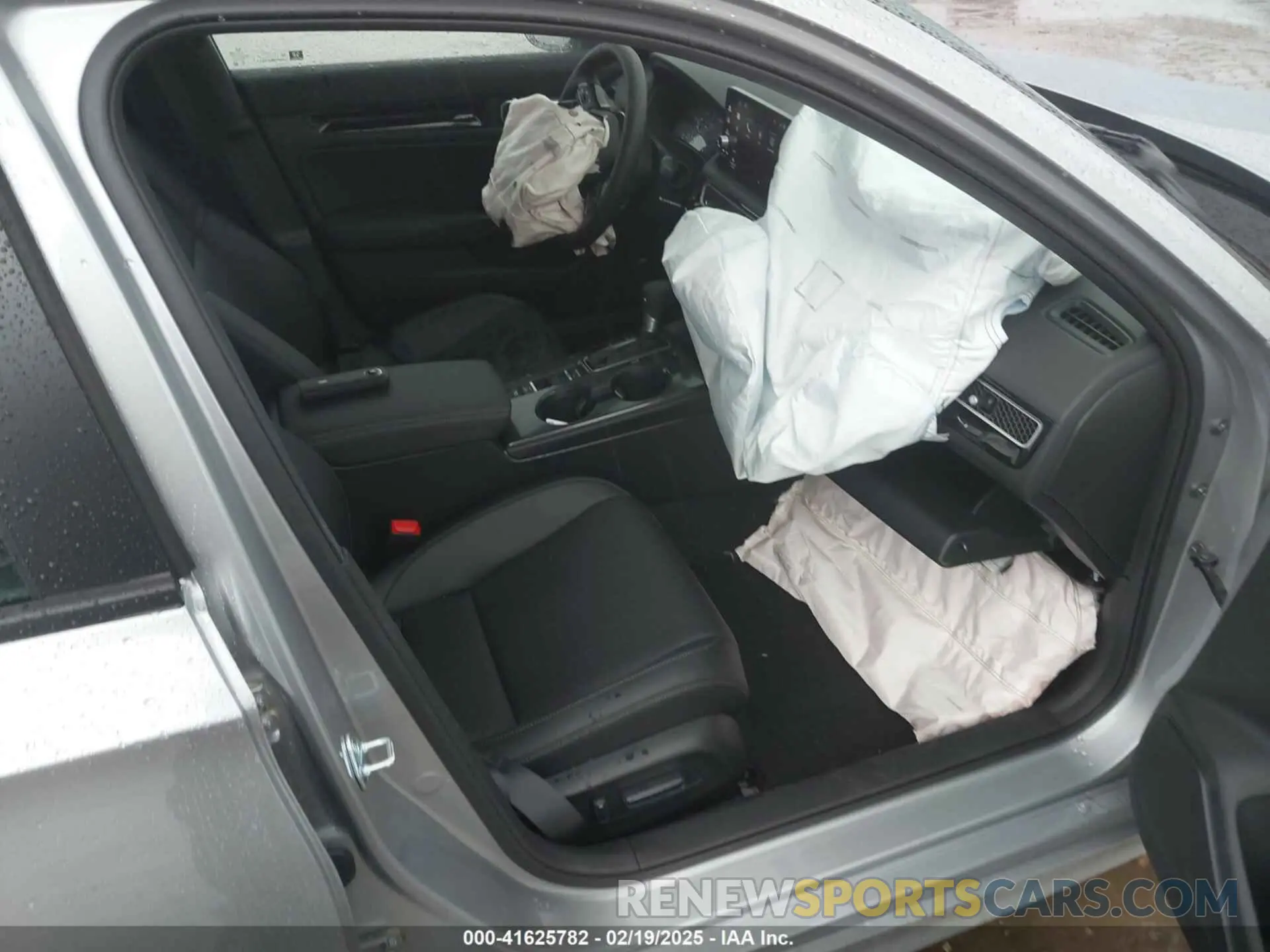 5 Photograph of a damaged car 2HGFE4F89SH323964 HONDA CIVIC  HYBRID 2025