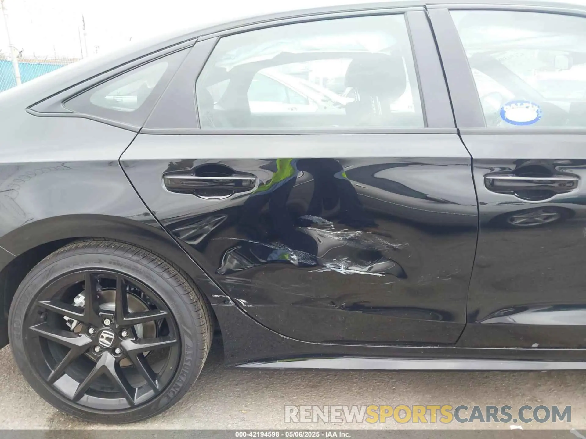 17 Photograph of a damaged car 2HGFE4F89SH326072 HONDA CIVIC  HYBRID 2025