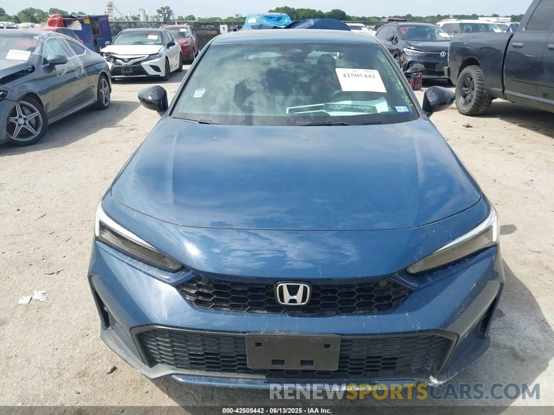 12 Photograph of a damaged car 2HGFE4F89SH327786 HONDA CIVIC HYBRID 2025