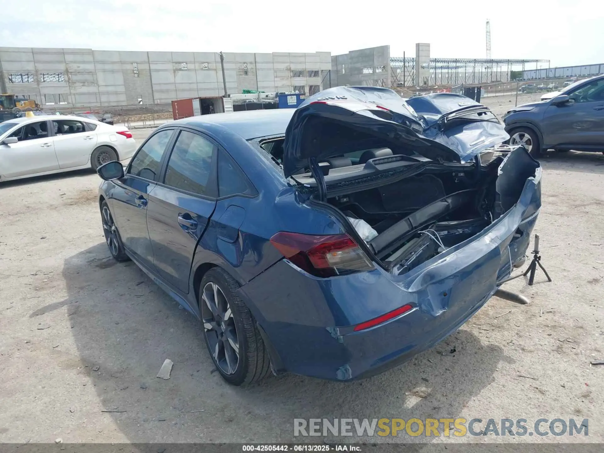 3 Photograph of a damaged car 2HGFE4F89SH327786 HONDA CIVIC HYBRID 2025
