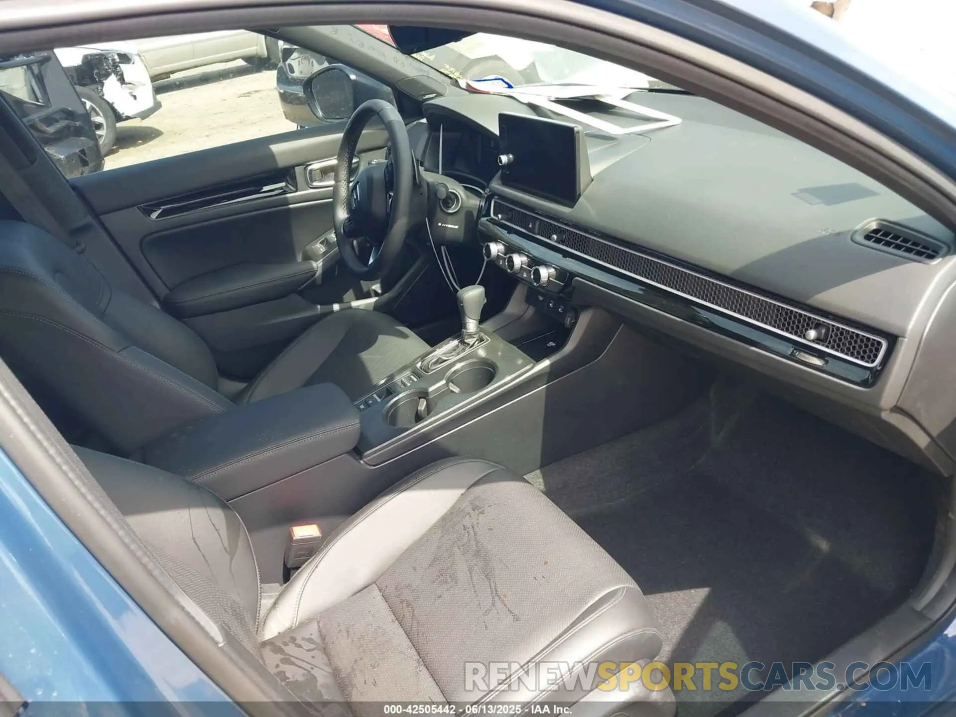 5 Photograph of a damaged car 2HGFE4F89SH327786 HONDA CIVIC HYBRID 2025