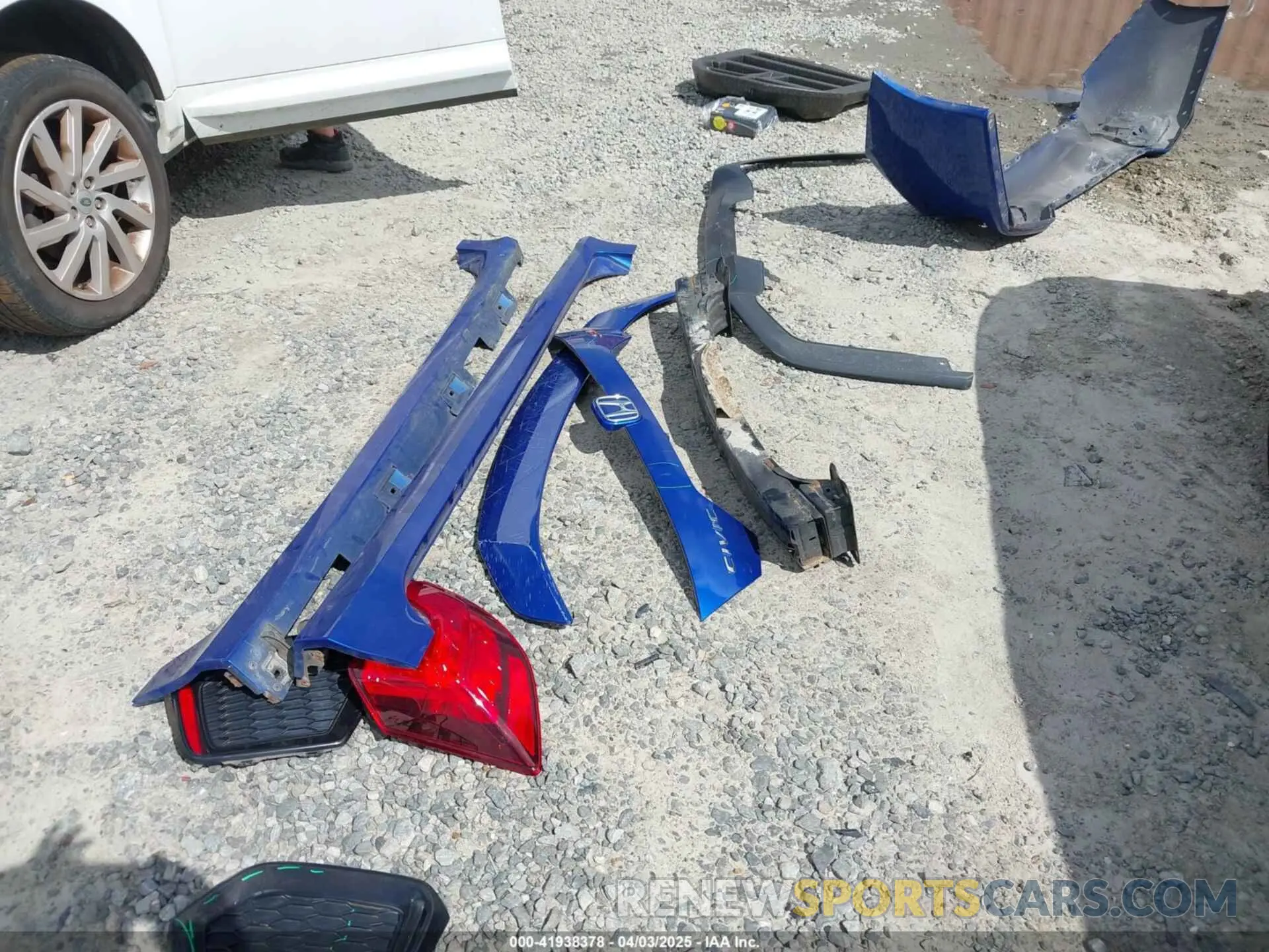 12 Photograph of a damaged car 2HGFC1E50KH706607 HONDA CIVIC SI 2019