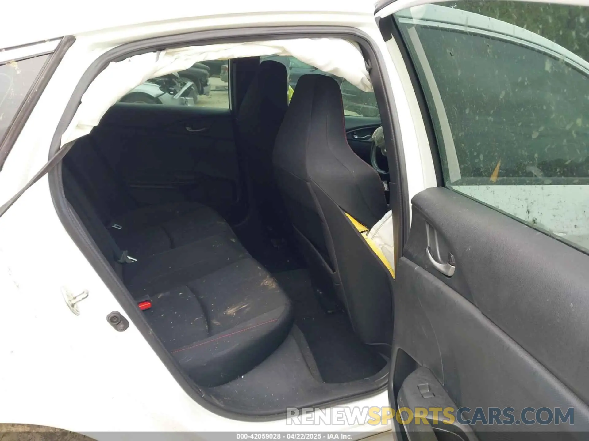 8 Photograph of a damaged car 2HGFC1E51KH701626 HONDA CIVIC SI 2019