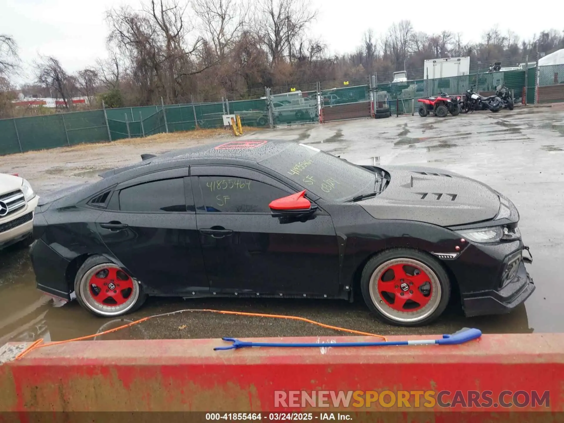 13 Photograph of a damaged car 2HGFC1E51KH704185 HONDA CIVIC SI 2019