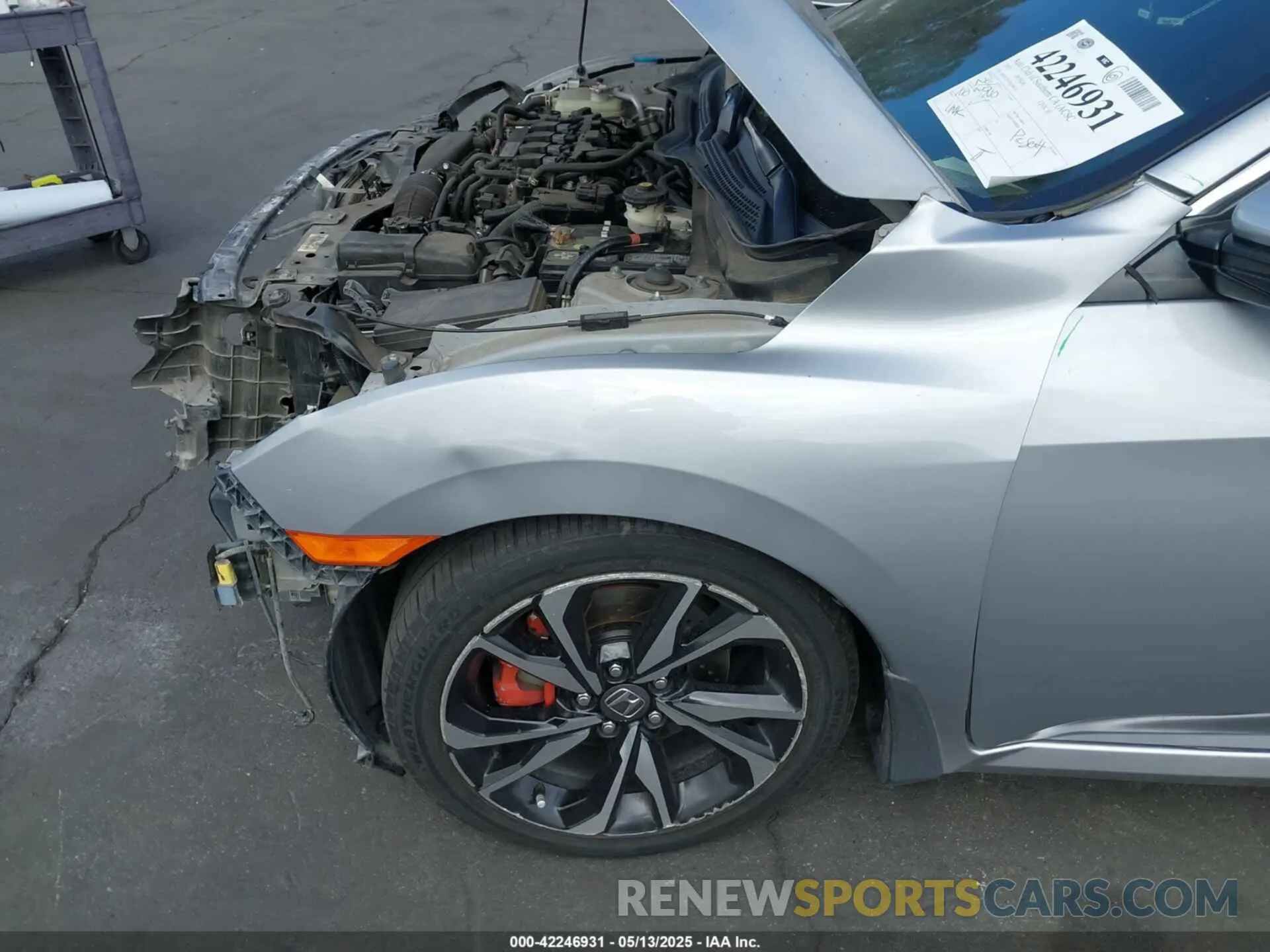 18 Photograph of a damaged car 2HGFC1E51KH708334 HONDA CIVIC SI 2019