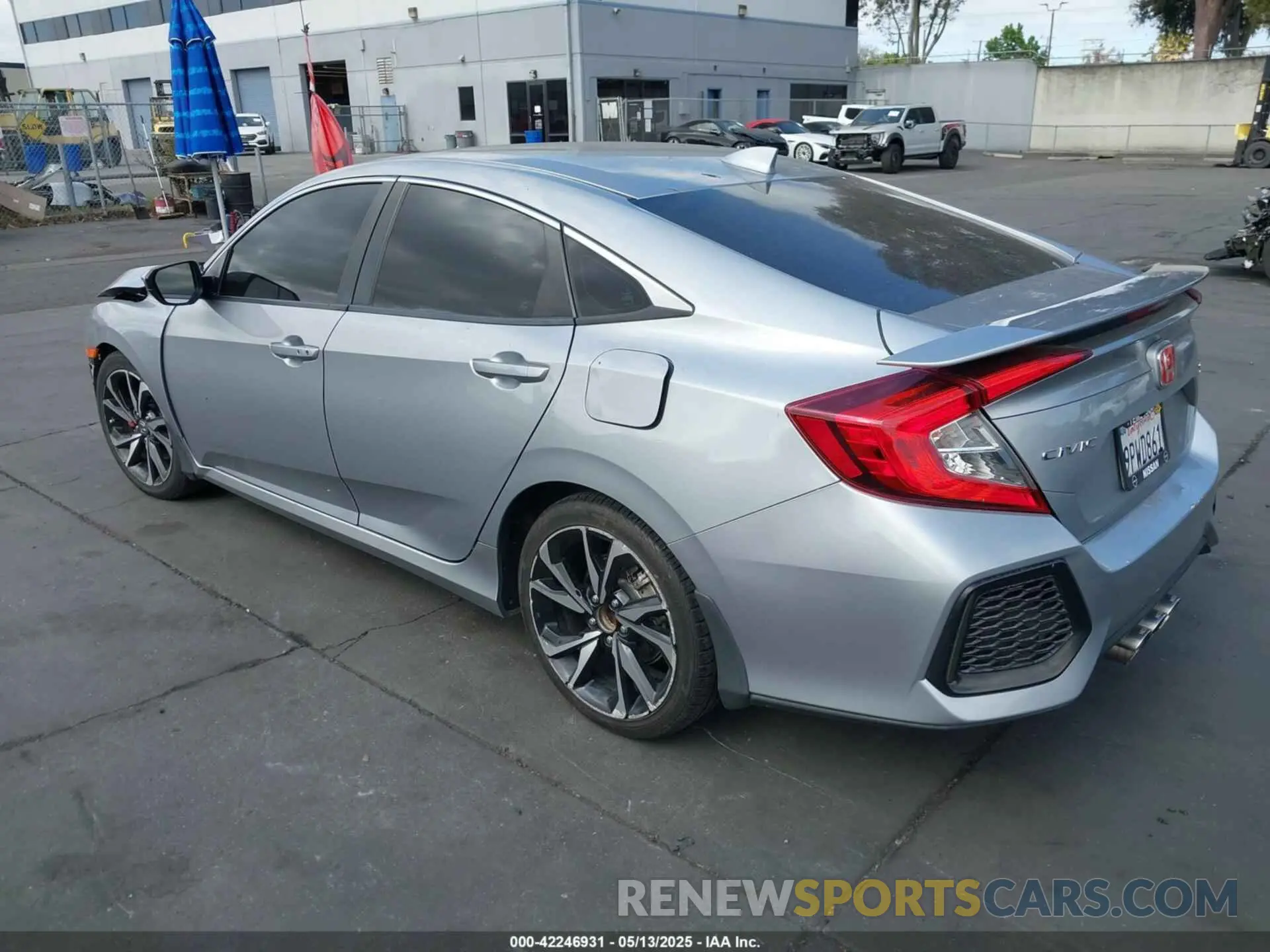 3 Photograph of a damaged car 2HGFC1E51KH708334 HONDA CIVIC SI 2019