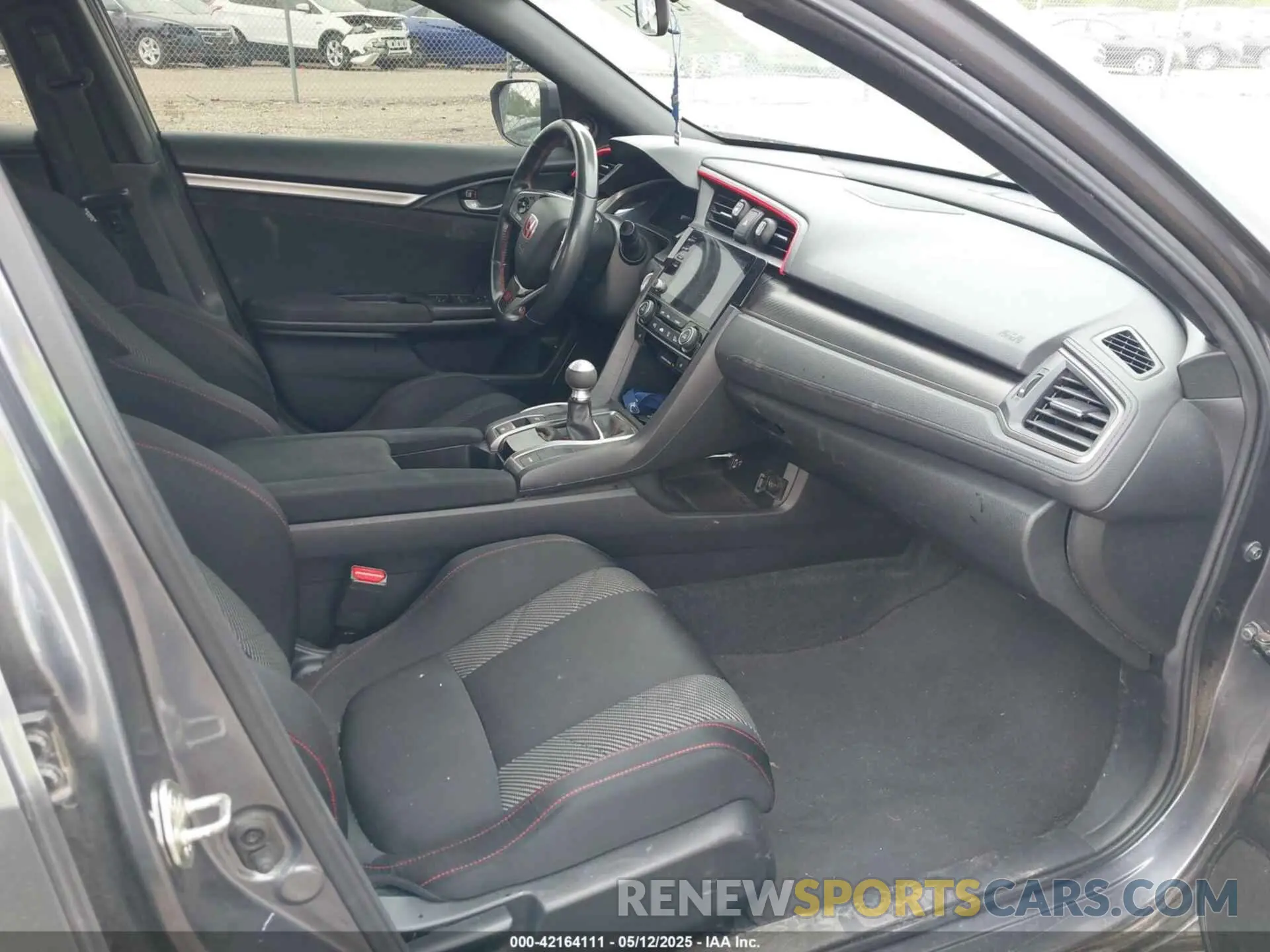 5 Photograph of a damaged car 2HGFC1E52KH703403 HONDA CIVIC SI 2019